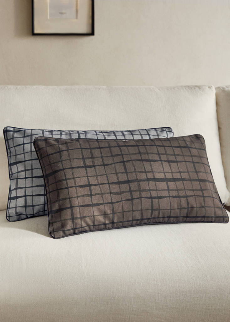 MANGO HOME - Housse de coussin imprimé à carreaux marron - 30x50cm