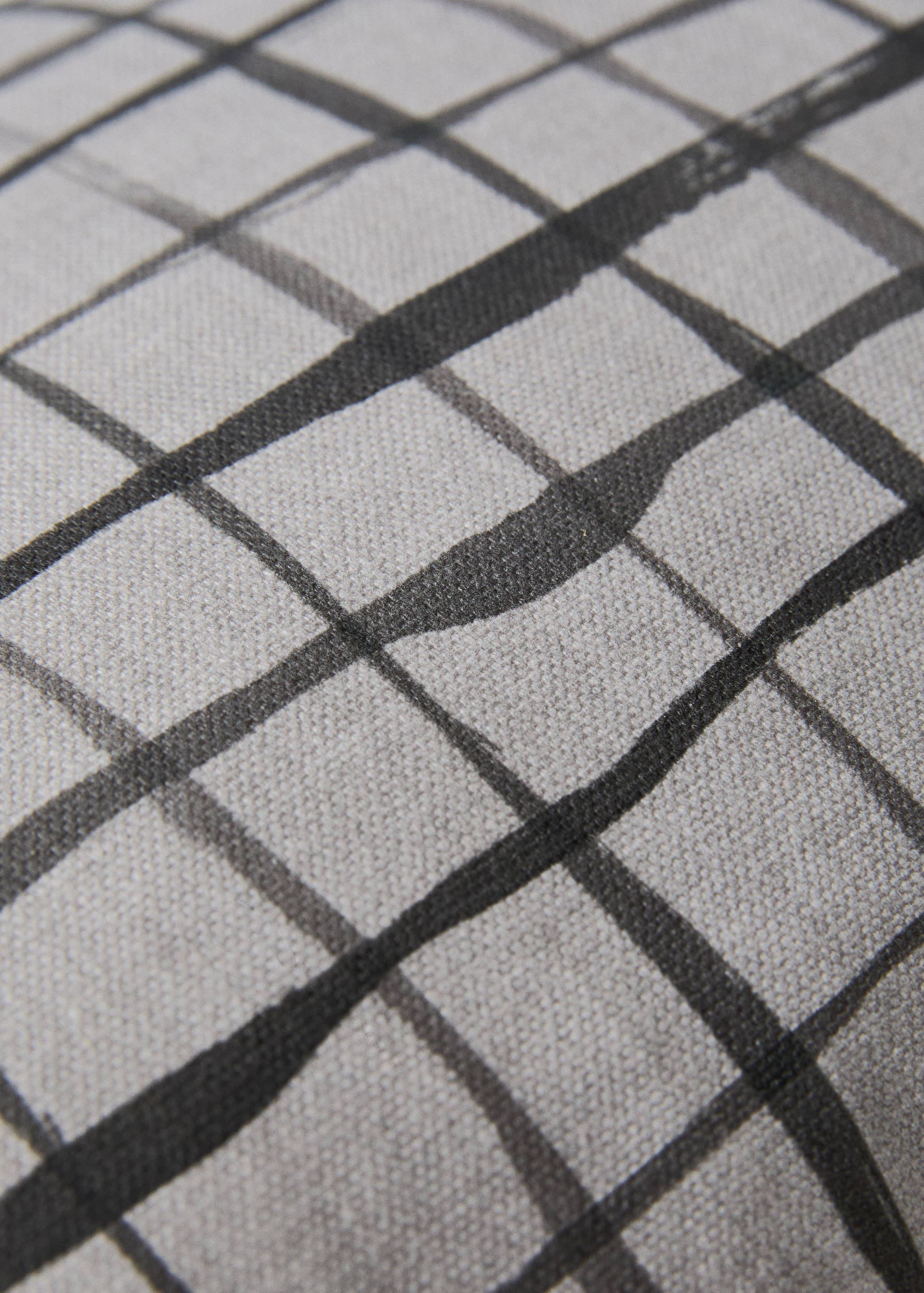 Kissenbezug mit Checks-Muster - Detail des Artikels 3