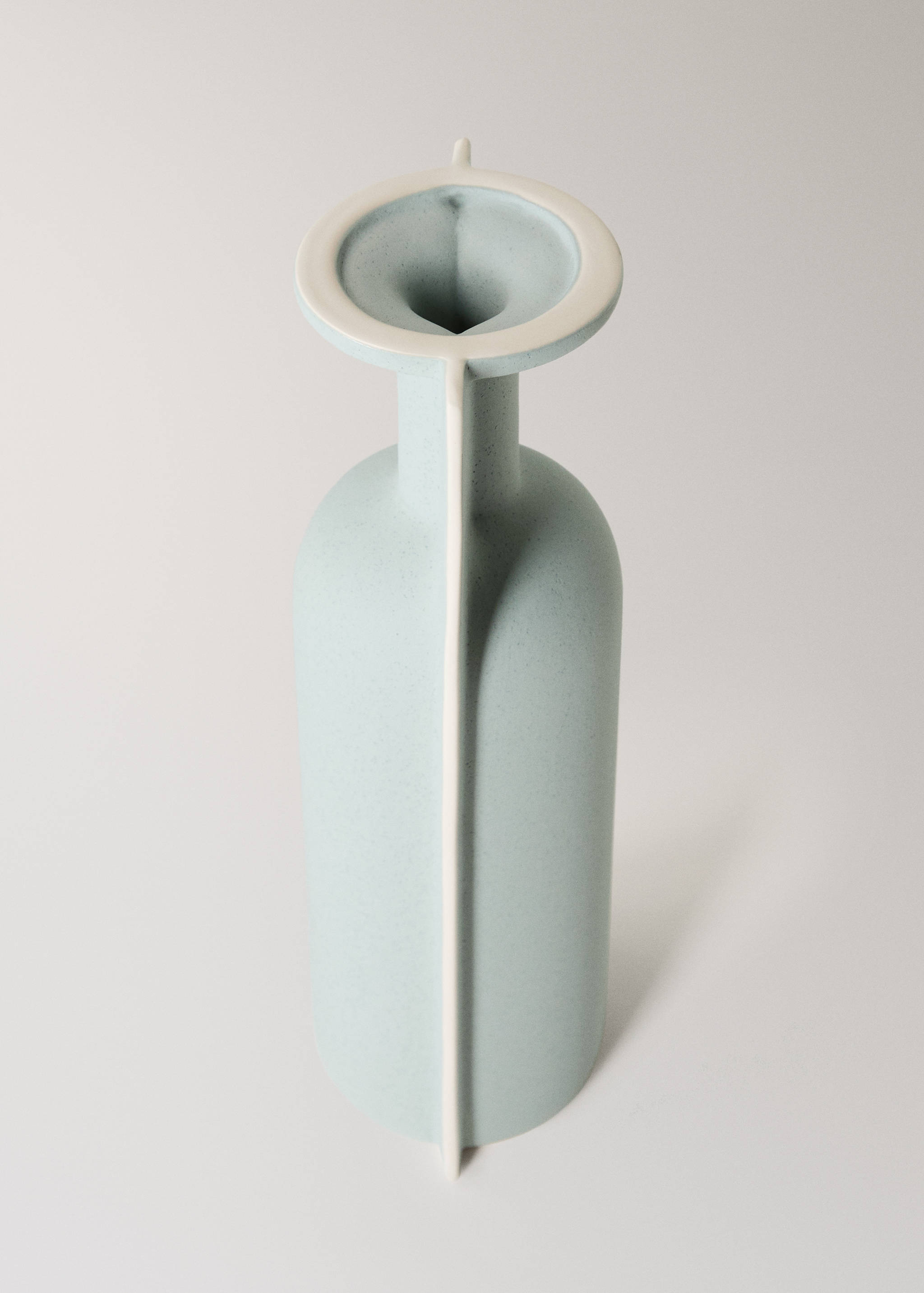 Vază mare tip sticlă din ceramică - Detaliu al articolului 1