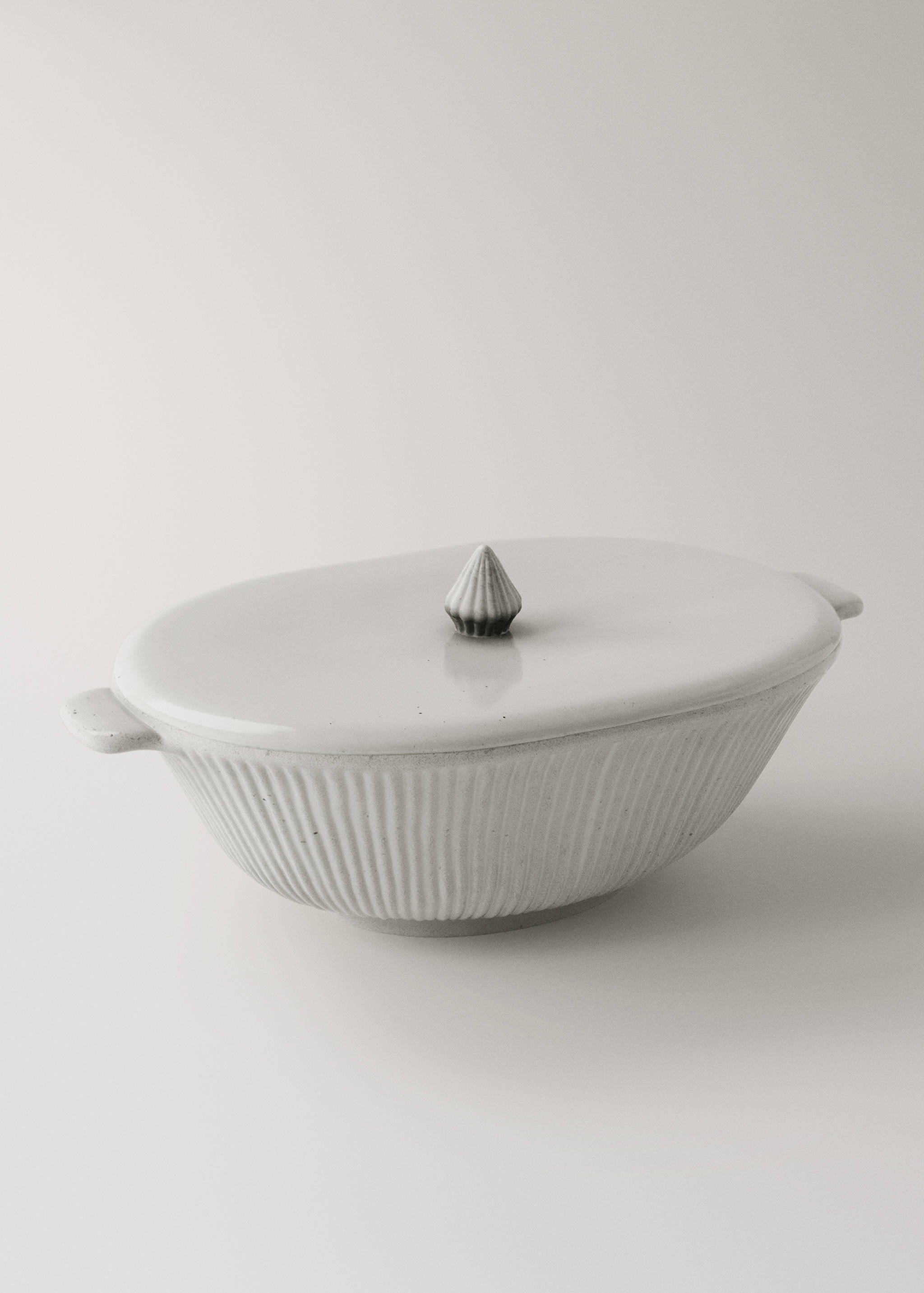 Steingutdeckel - Detail des Artikels 1