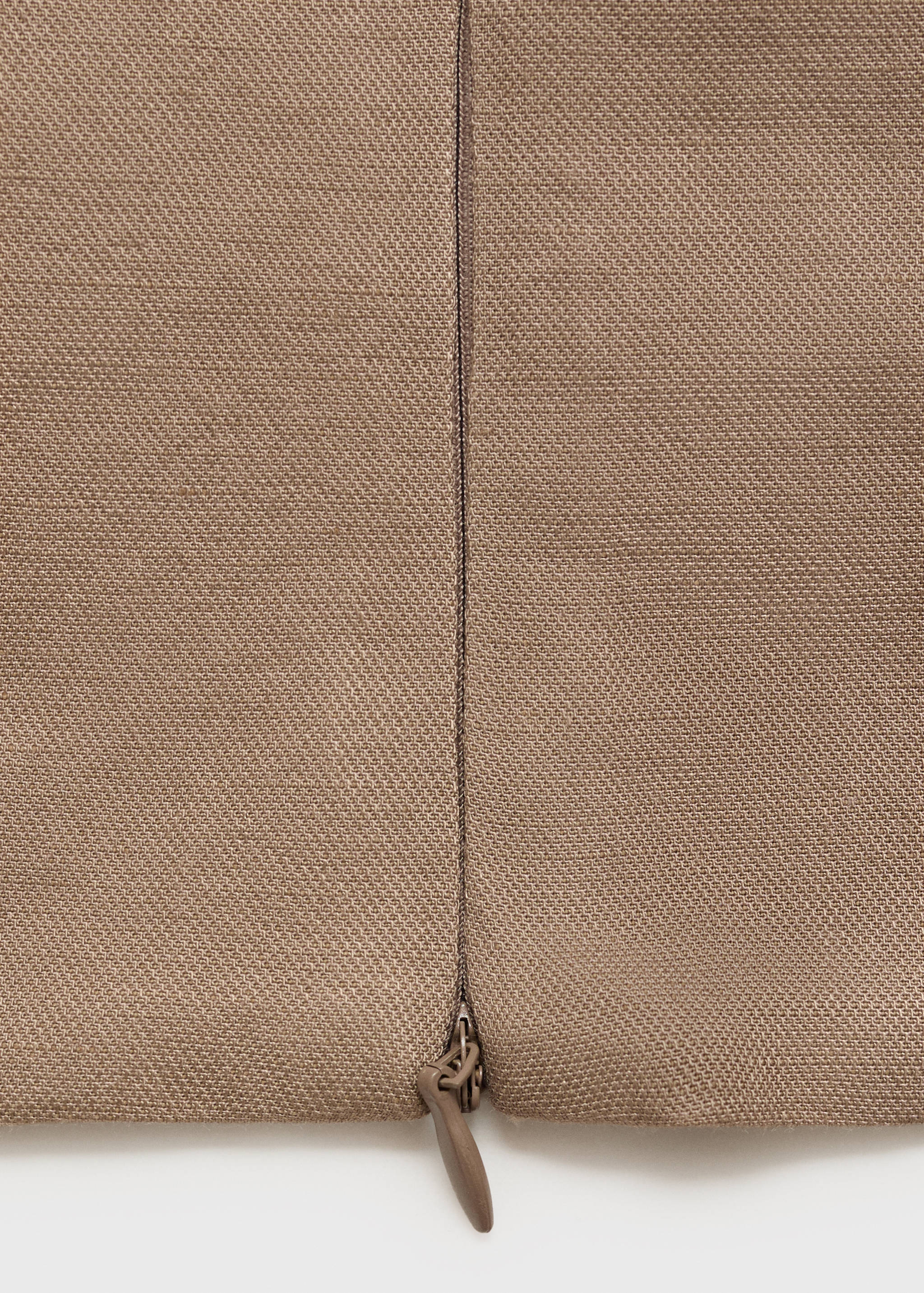 Linen-blend cross-back top - Details of the article 0