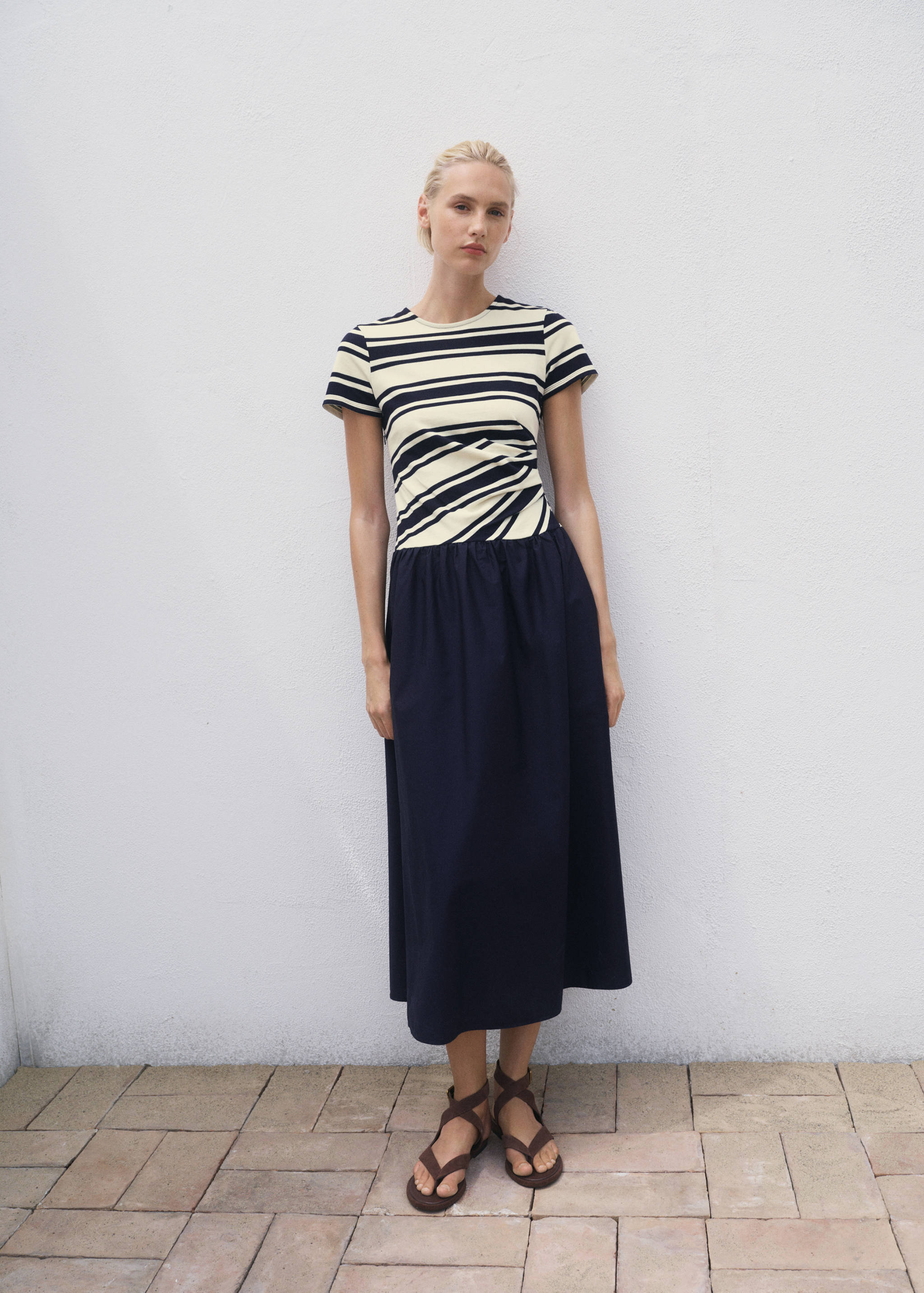 Mixed striped dress - General plane