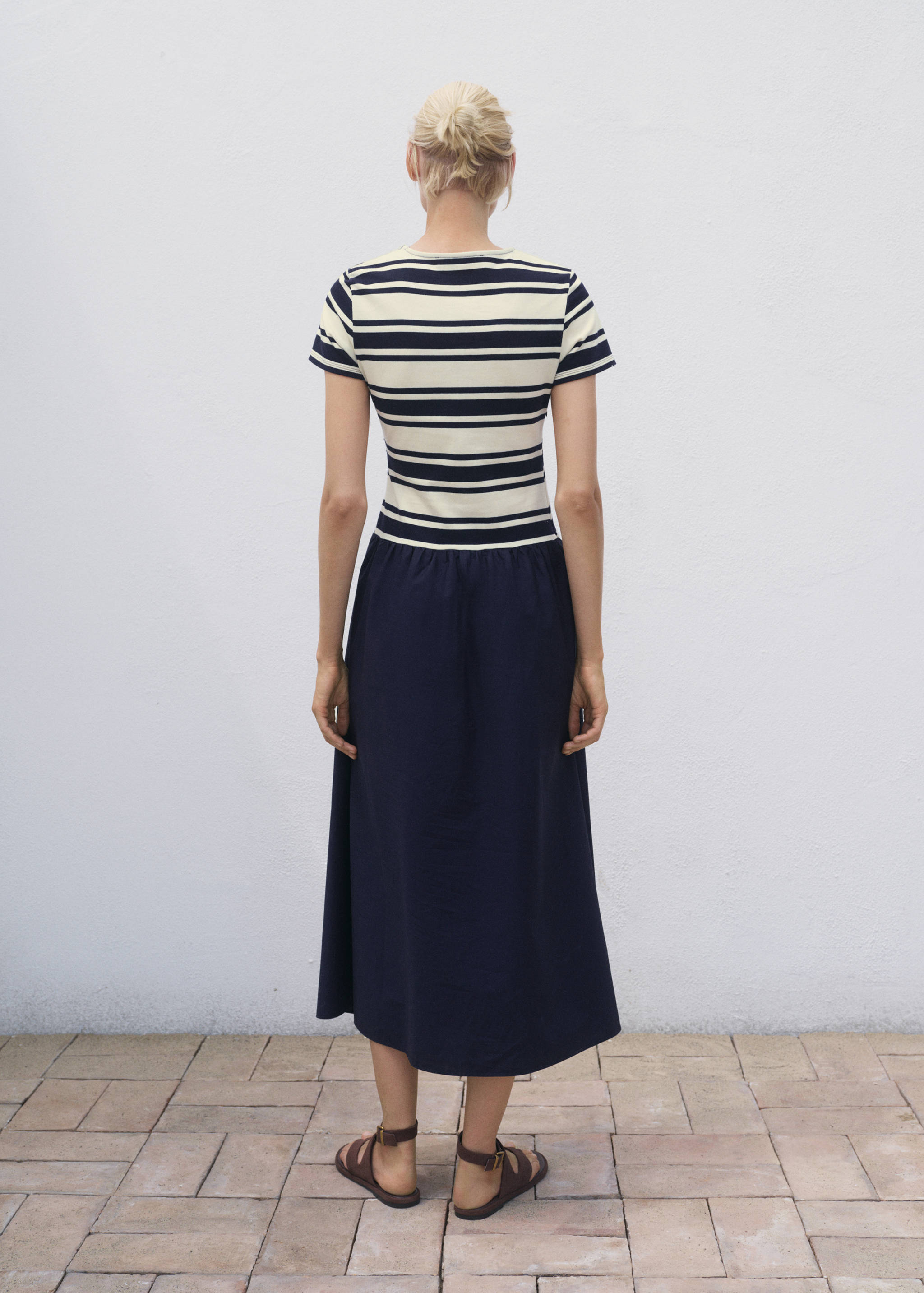 Mixed striped dress - Reverse of the article