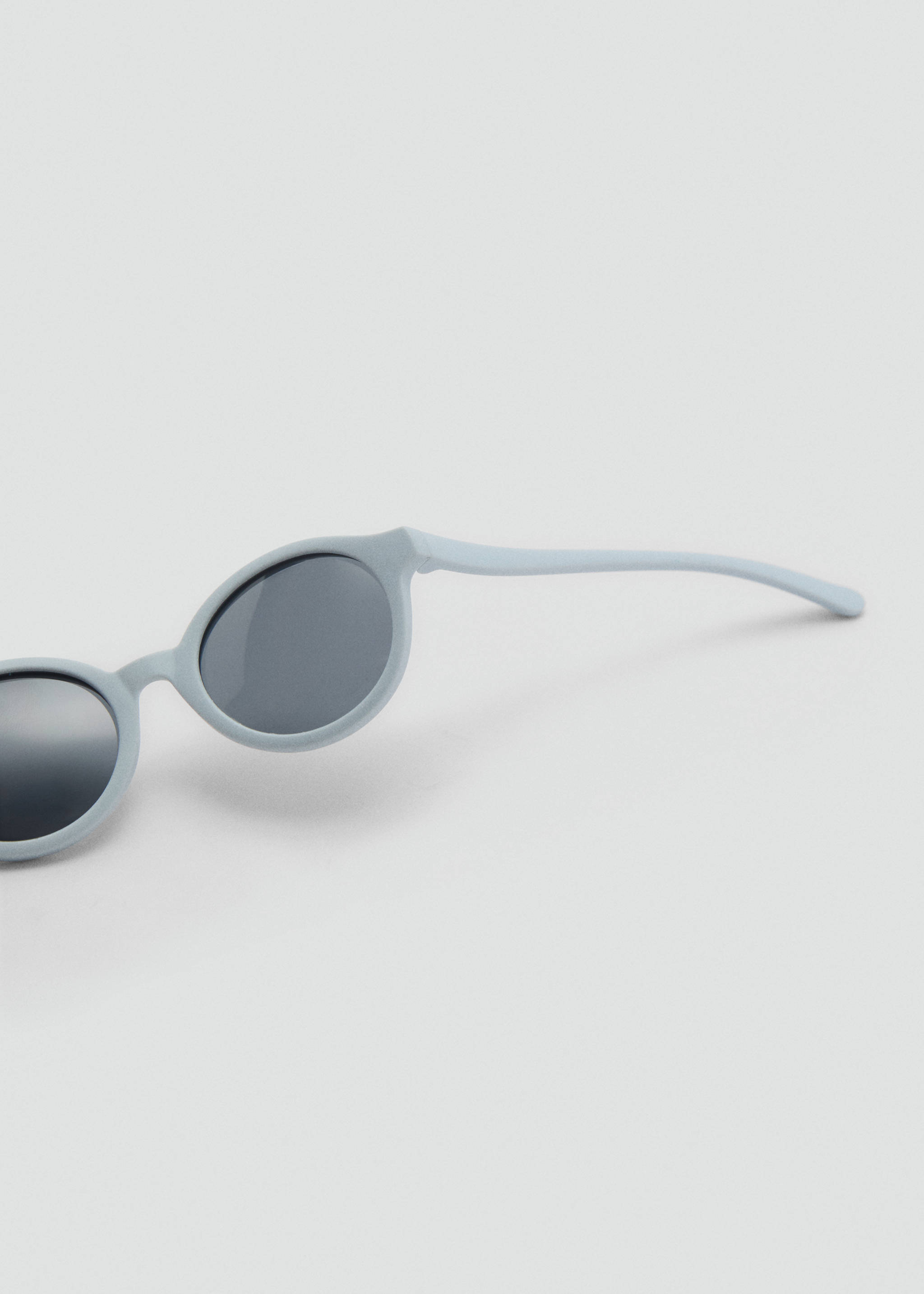 Round-framed sunglasses - Details of the article 1