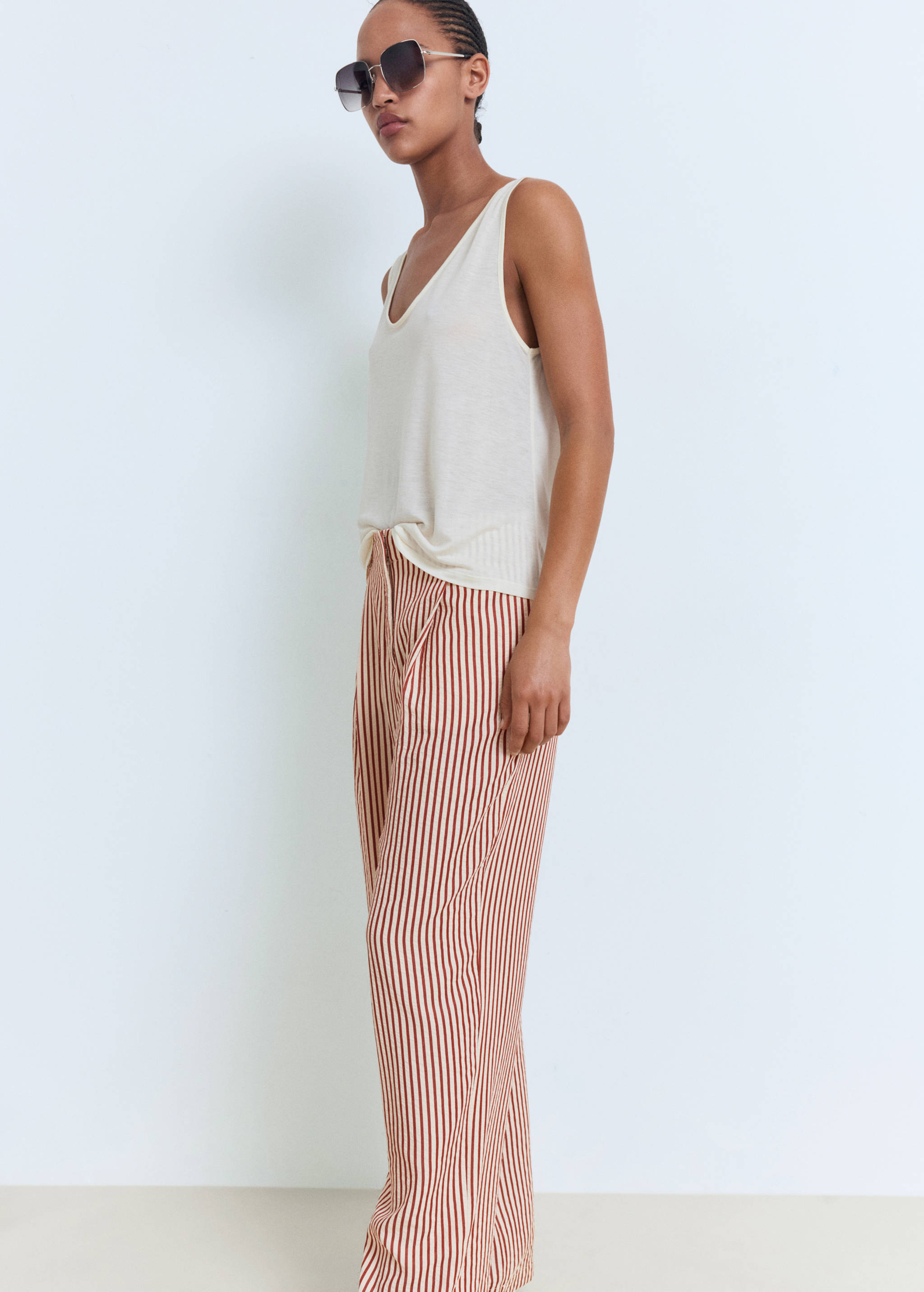 Pleated striped trousers - Details of the article 2