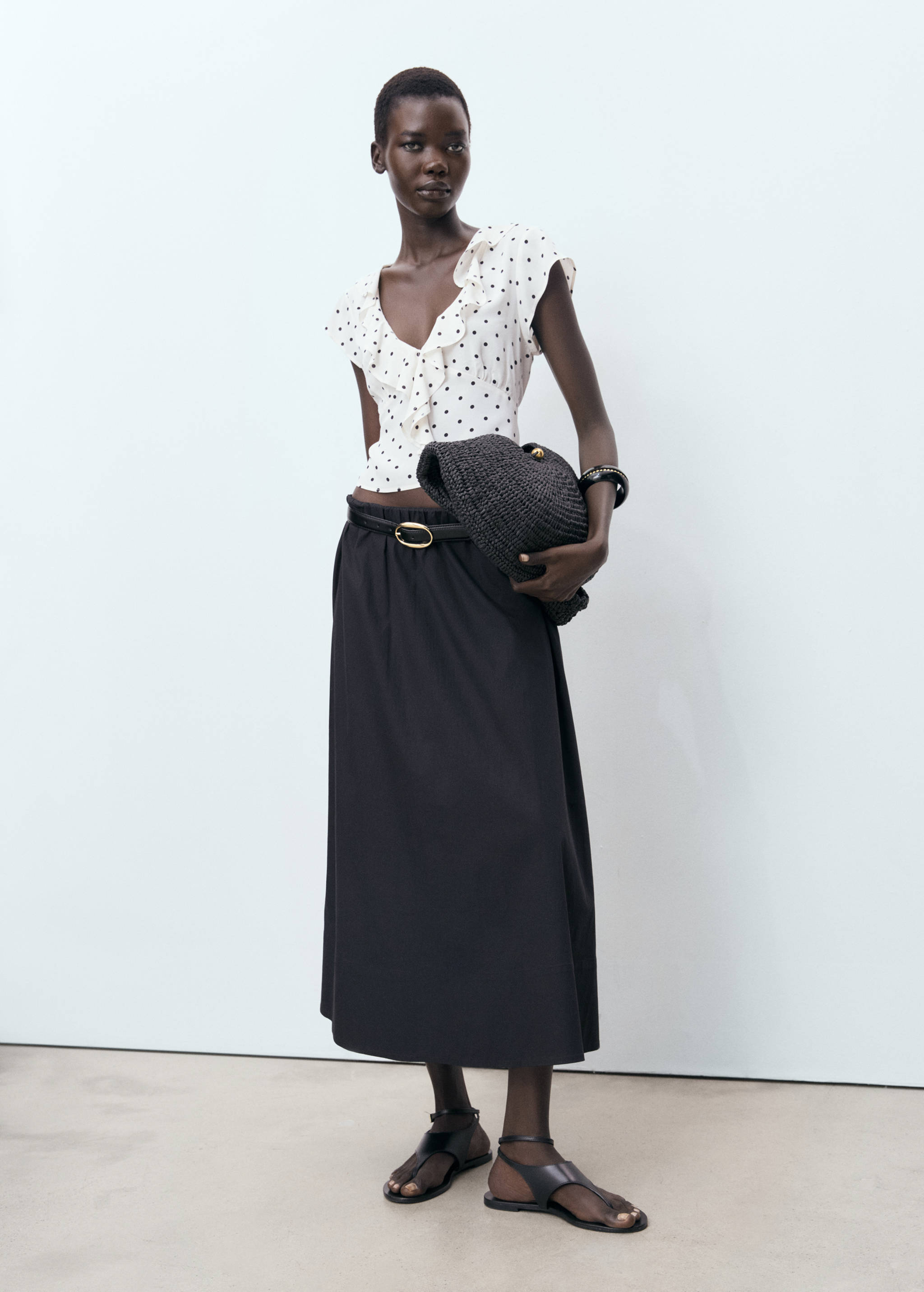 폴카 도트 러플 블라우스 - 일반 평면도