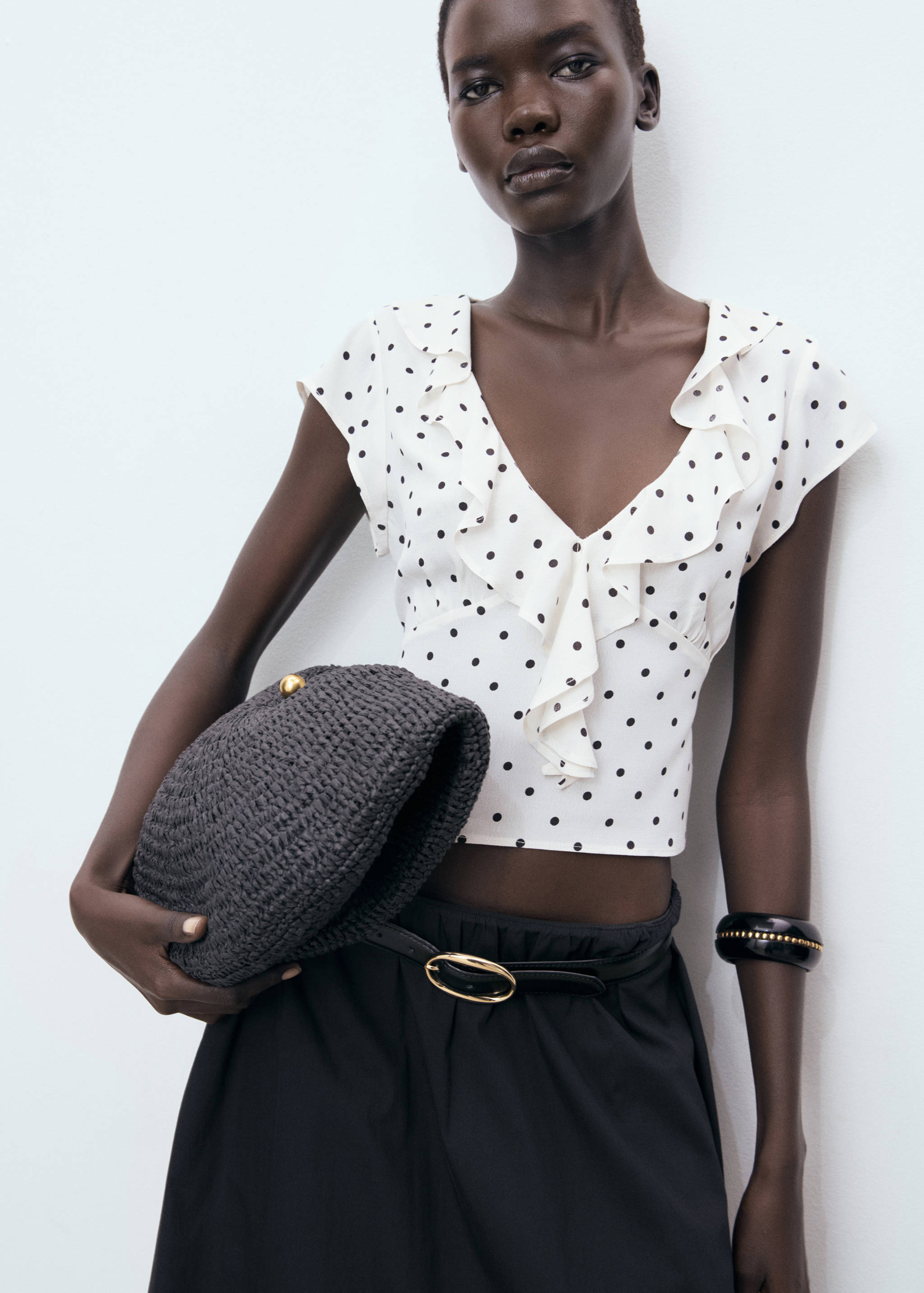 폴카 도트 러플 블라우스 - 중간 평면도