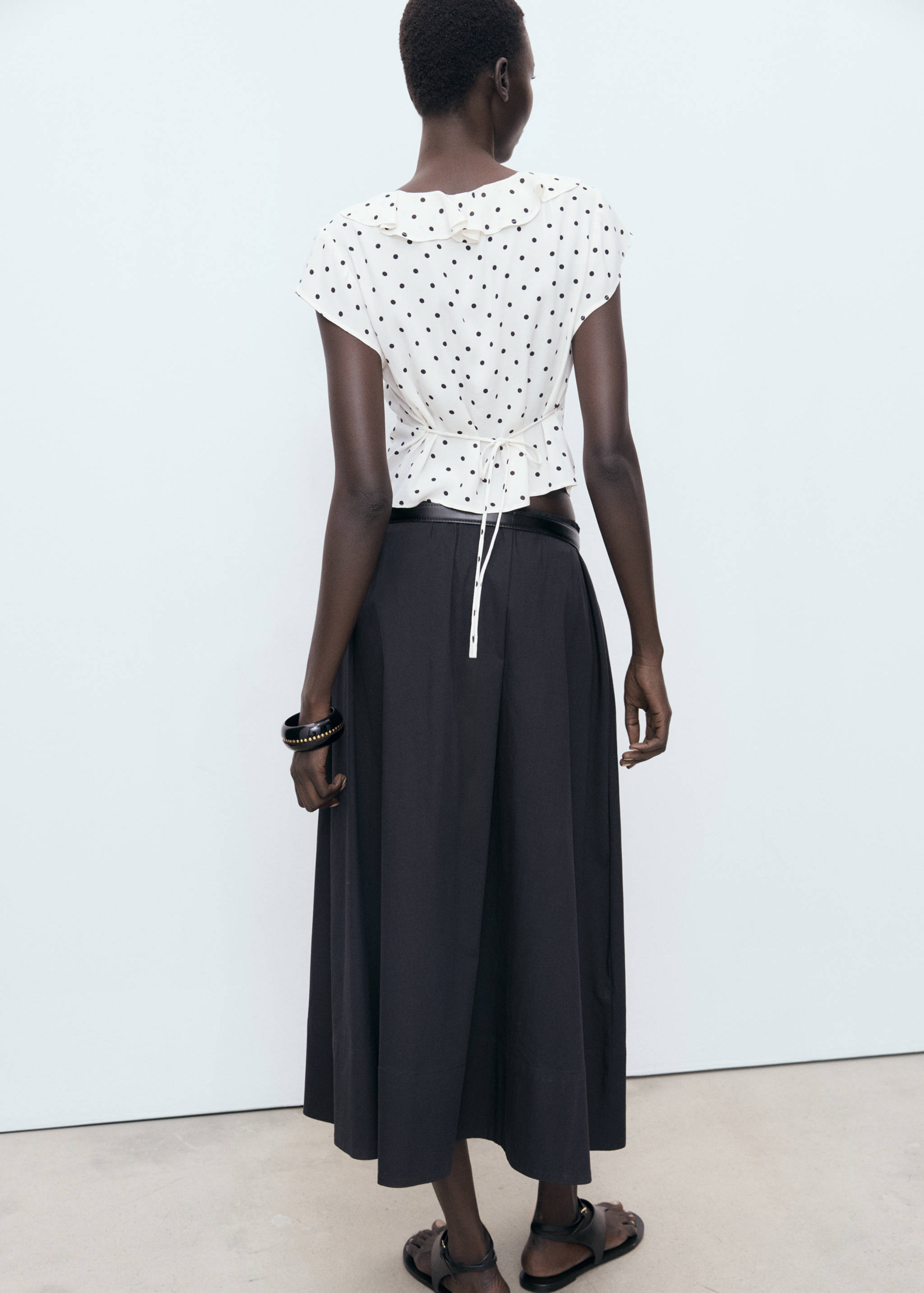 폴카 도트 러플 블라우스 - 상품 반전: