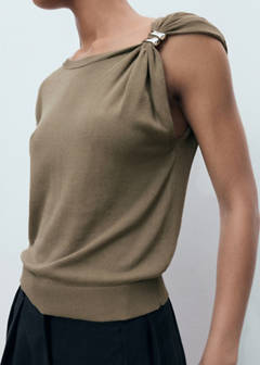 Fine-knit sweater with metallic detail — Medium Brown 4