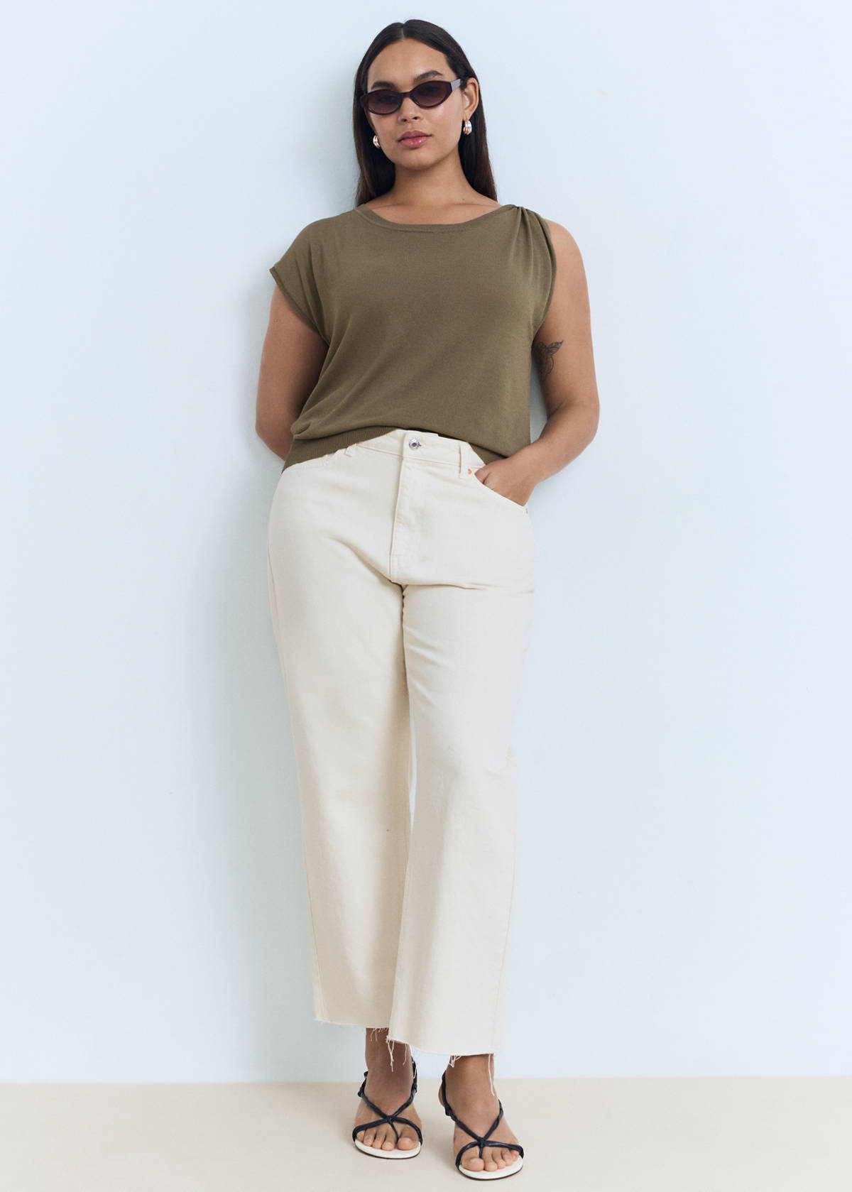 Fine-knit sweater with metallic detail — Medium Brown