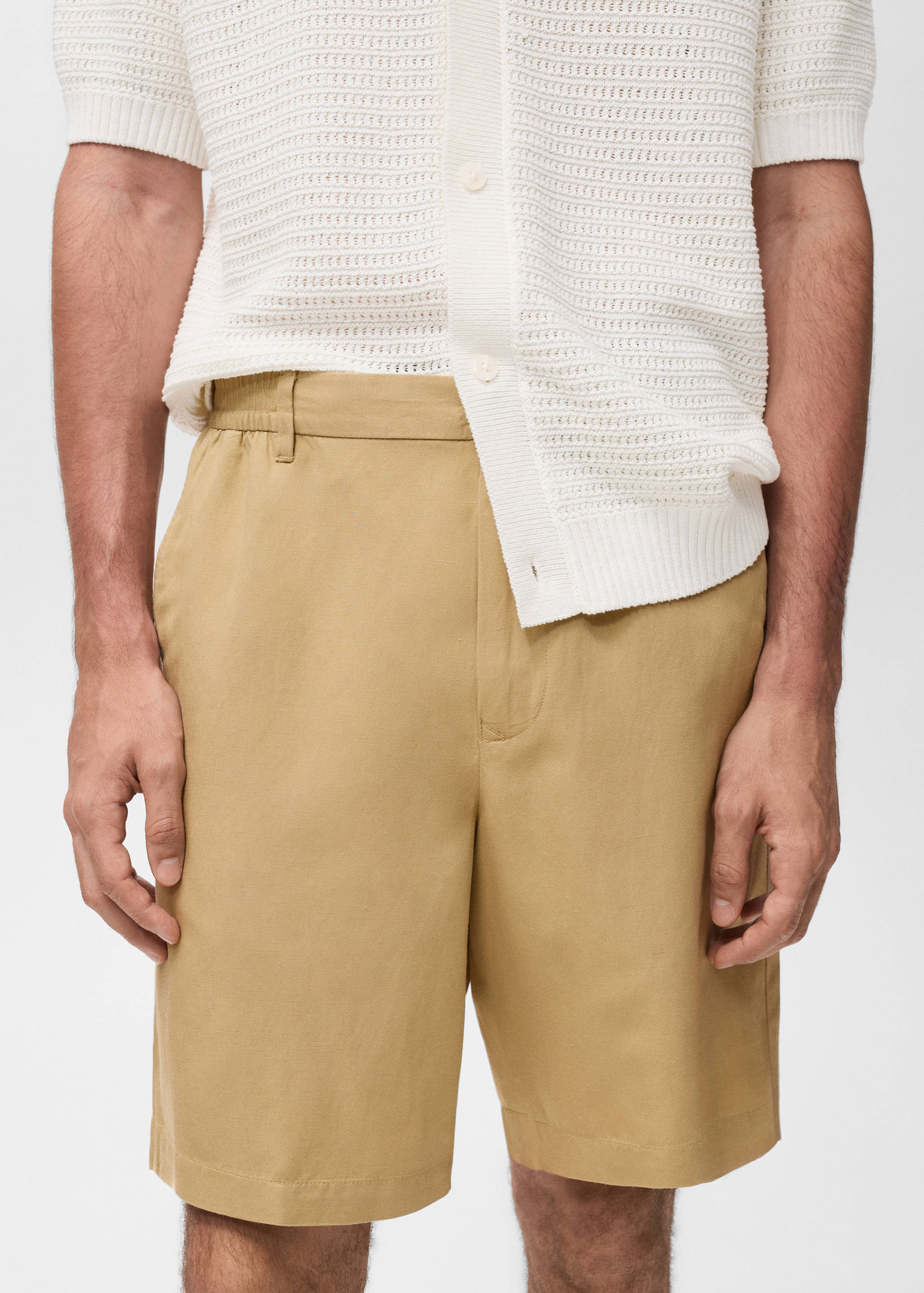 Linen-blend shorts with an elastic waistband - Details of the article 1