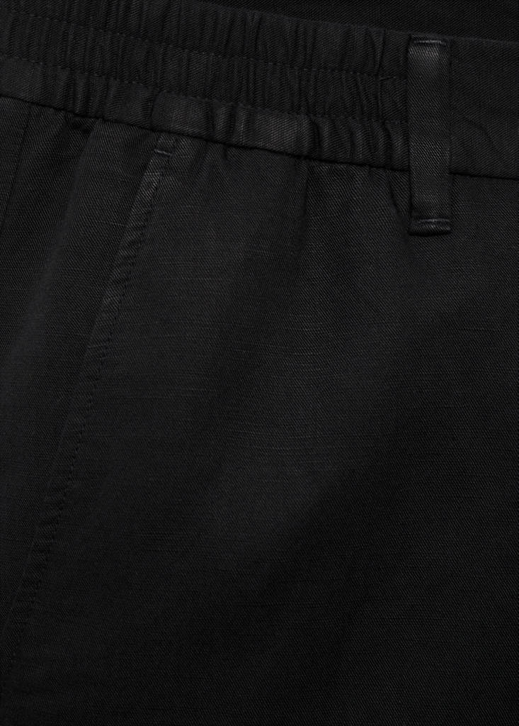 Linen-blend shorts with an elastic waistband — Black