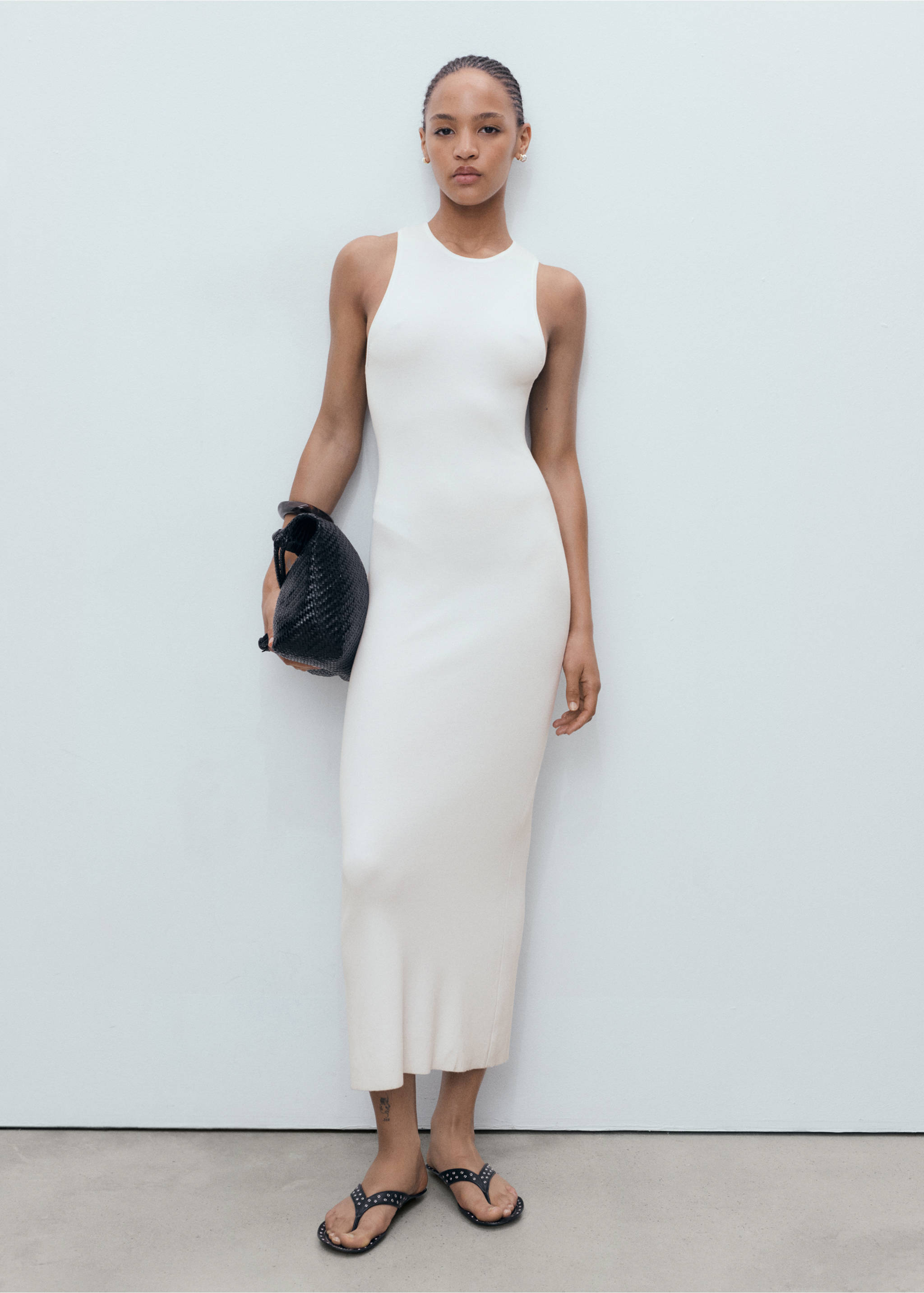 Halter-neck knitted dress - General plane, White. Ref: 17062903-00.
