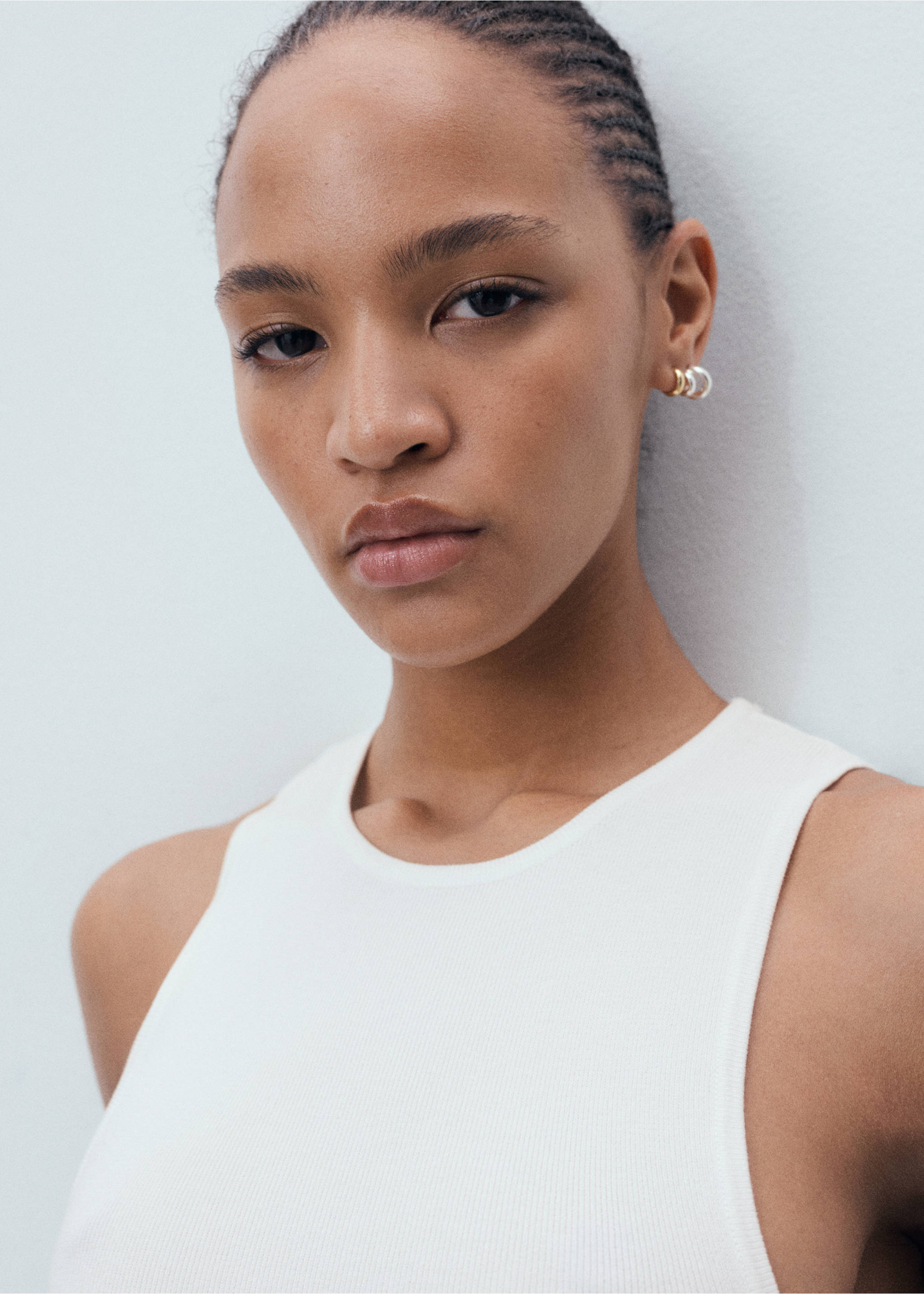 Halter-neck knitted dress - Details of the article 1, White. Ref: 17062903-00.