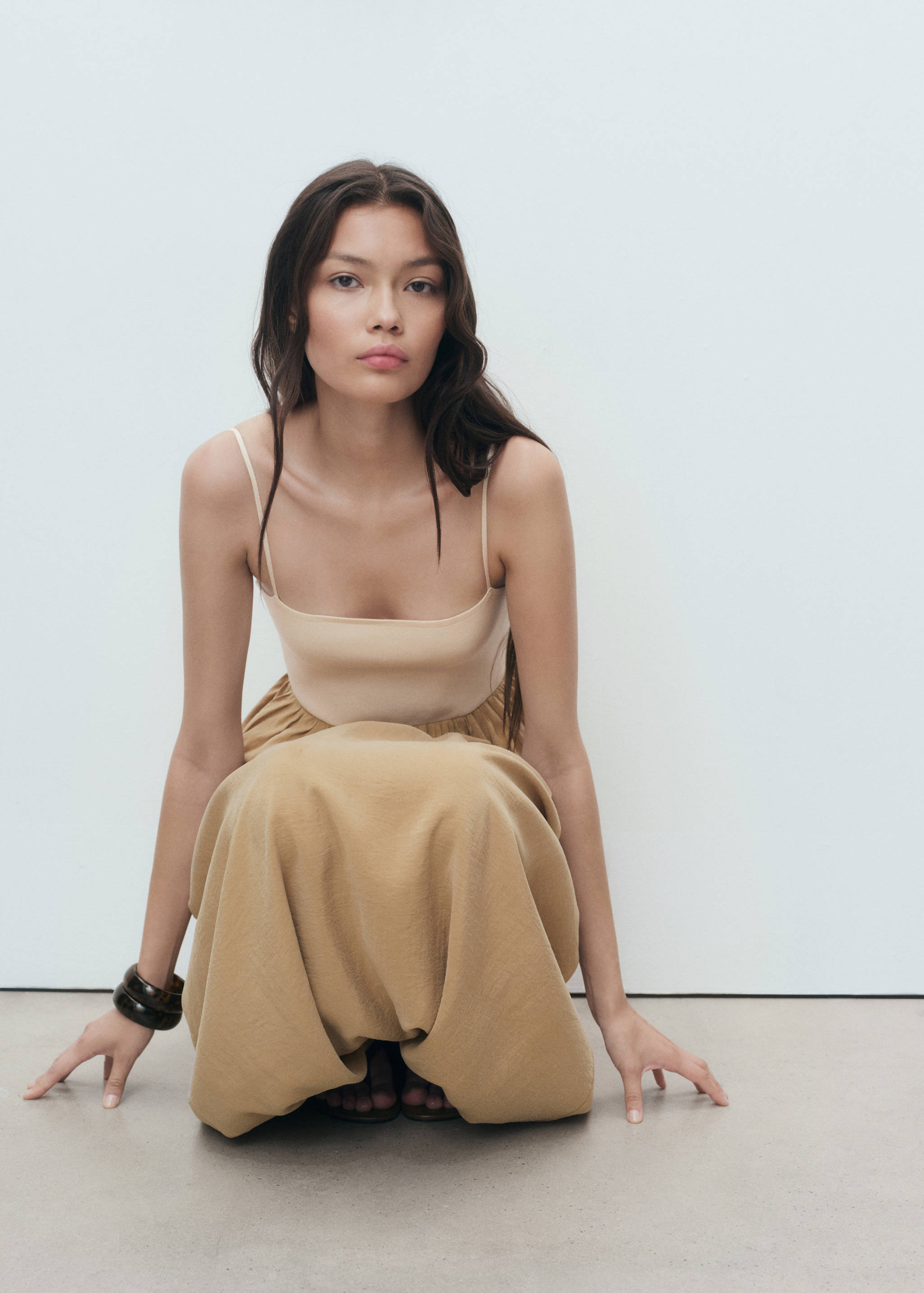 Kombinované úpletové šaty s balónovým střihem - Detail zboží 2