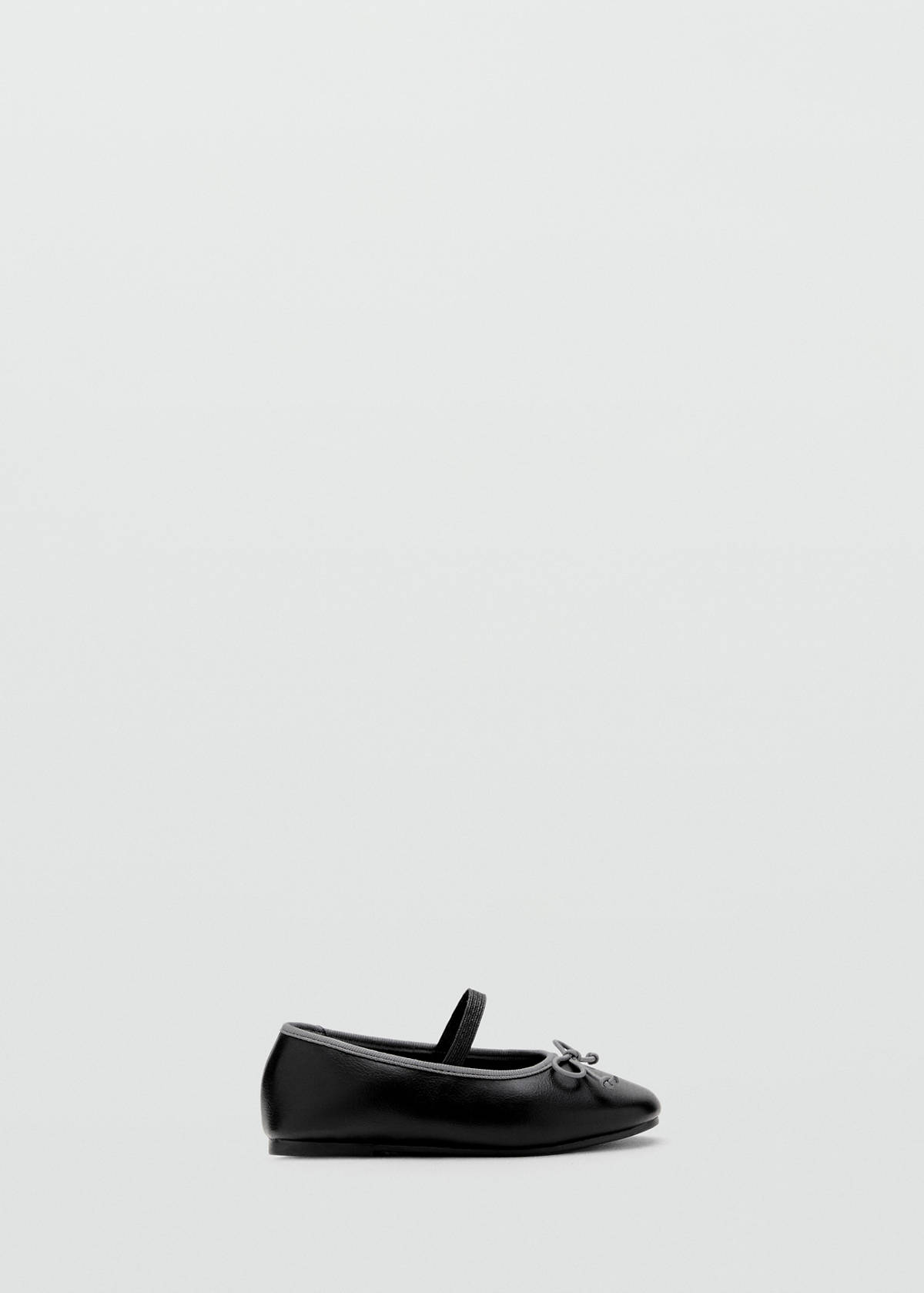 Two-tone ballet flats with bow — Black