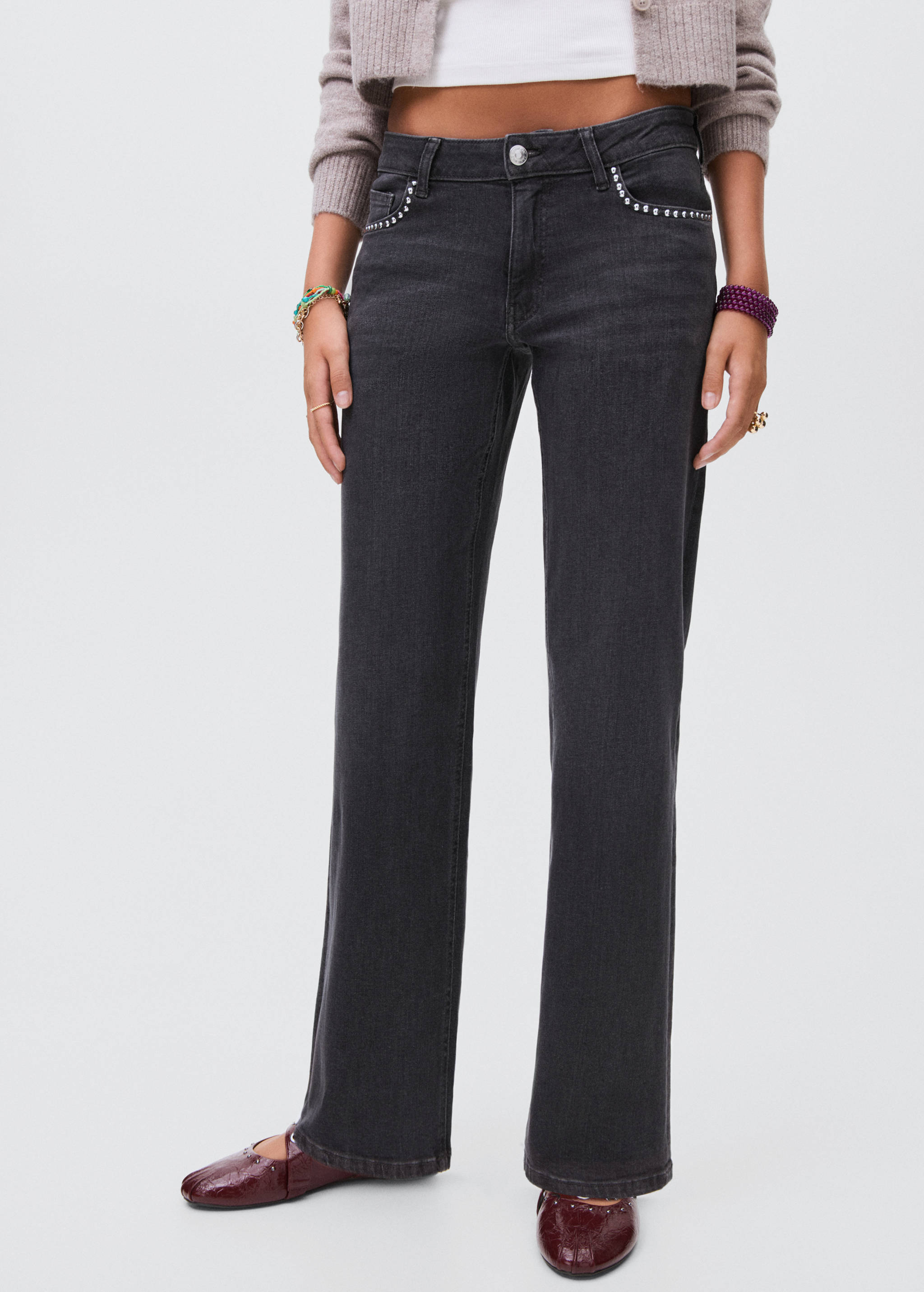 Straight-fit jeans with studs - Medium plane