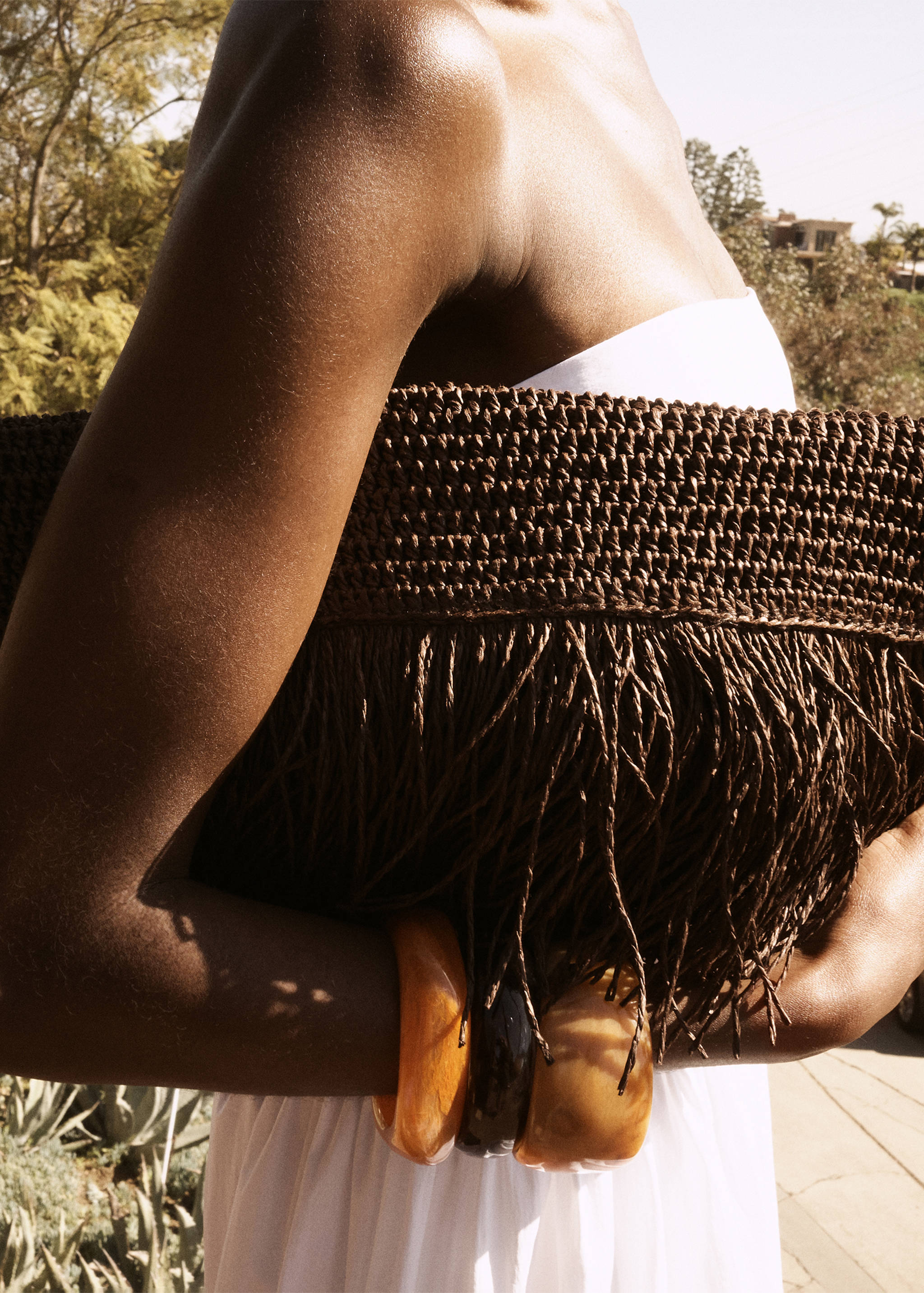 Carteira de mão de fibra natural com franjas - Pormenor do artigo 9