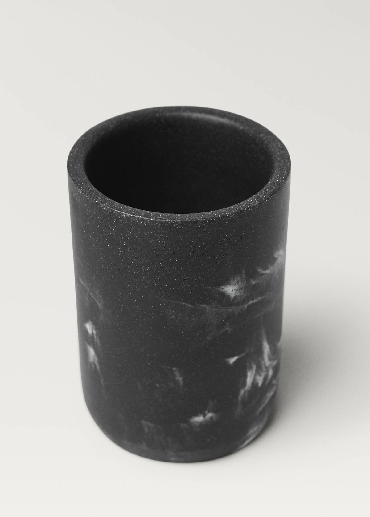 Marble-effect resin bathroom glass — Black