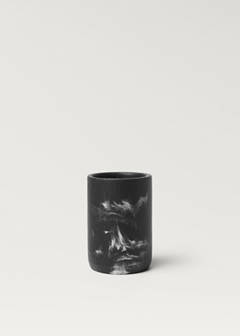 Marble-effect resin bathroom glass — Black 5