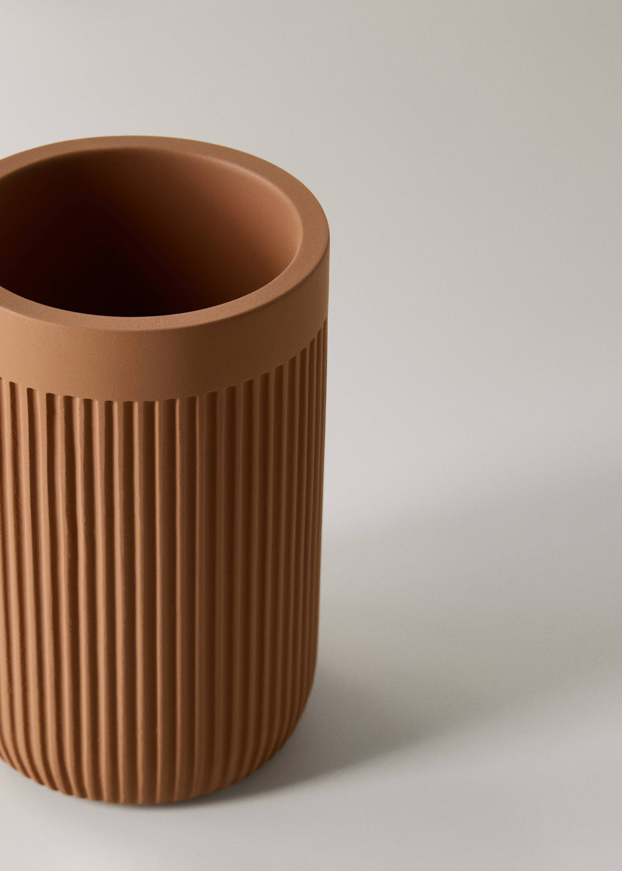 Resin bathroom glass - Details of the article 2