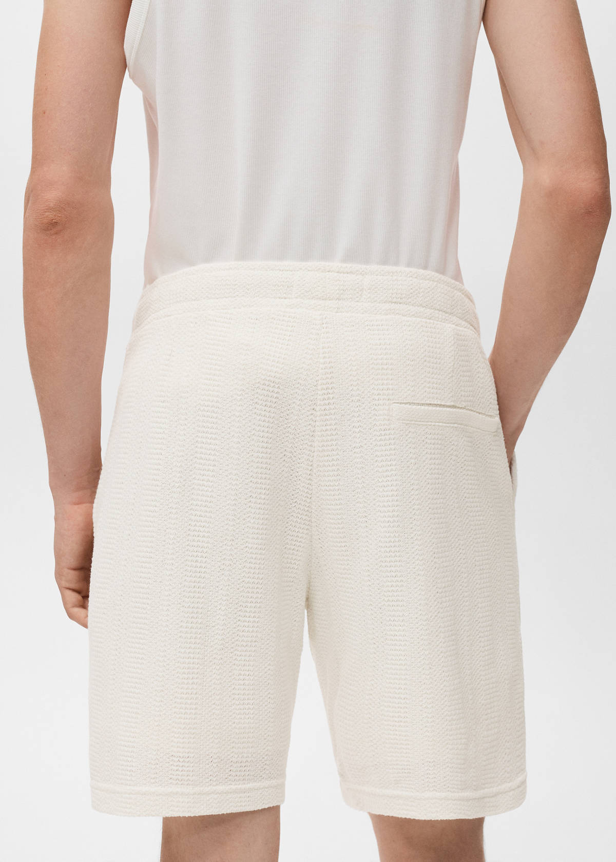 Structured knitted shorts — Off White
