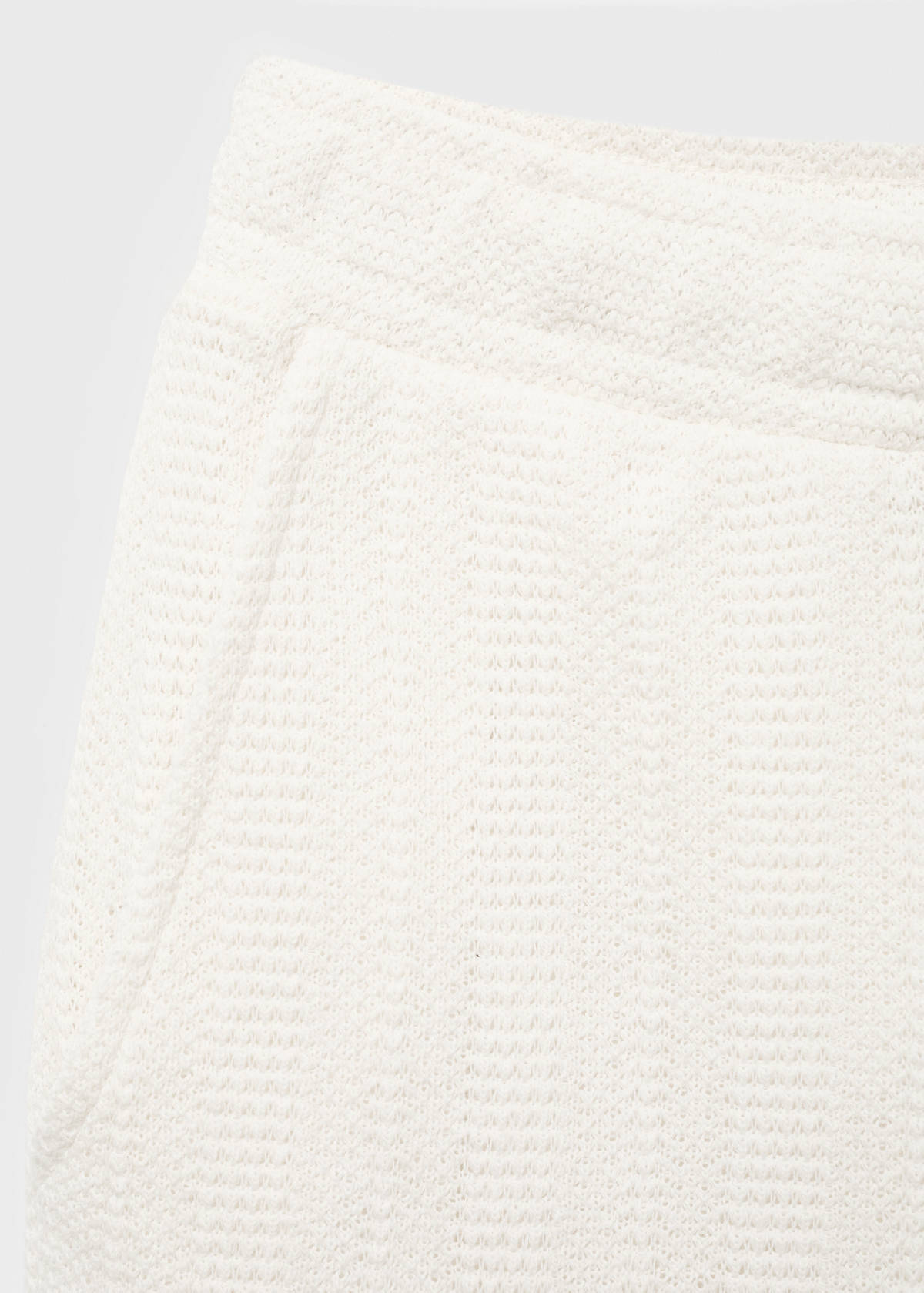 Structured knitted shorts — Off White