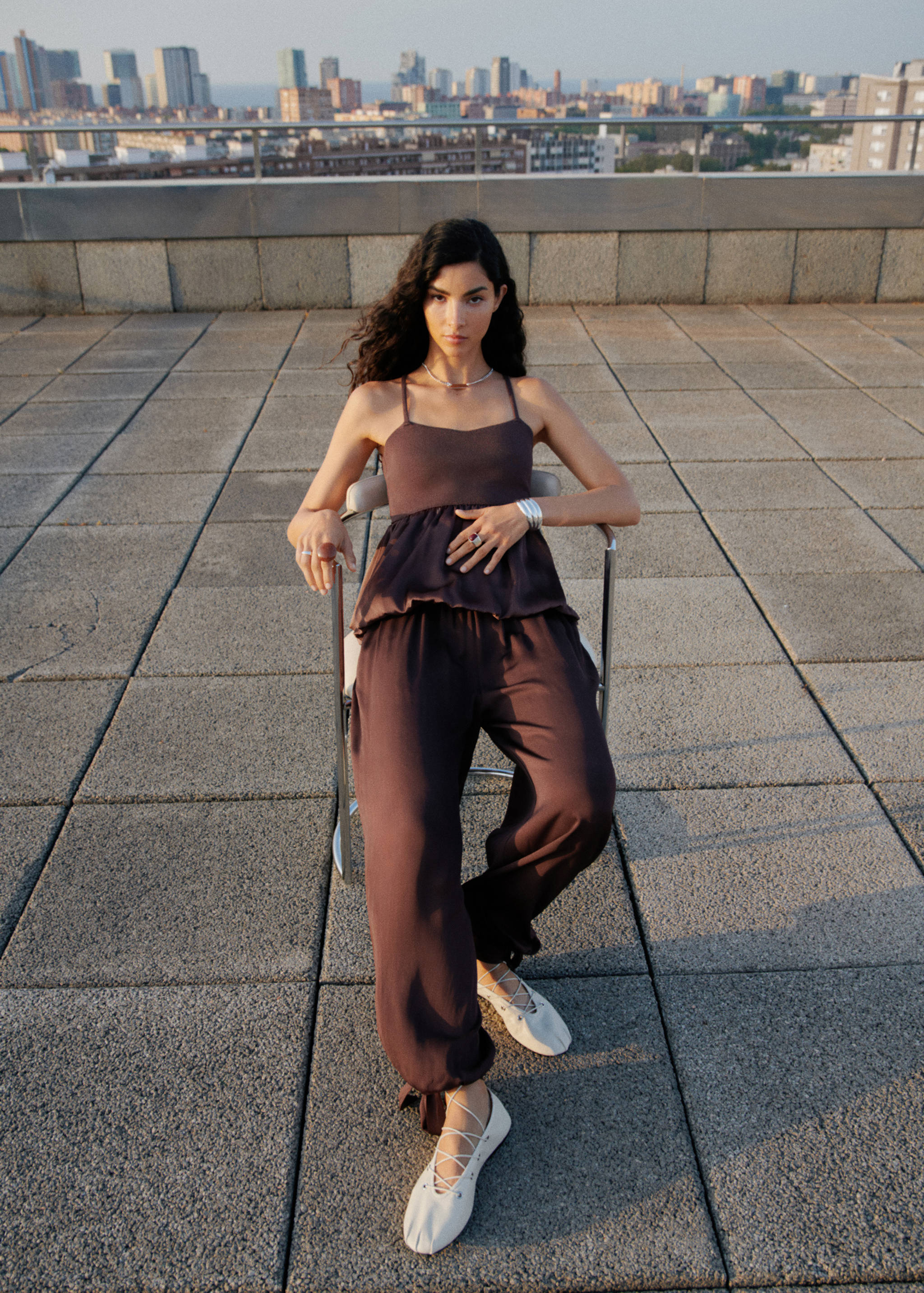 Combined fabric top with crossed back - General plane