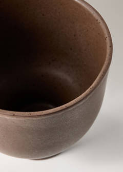 Small terracotta planter — Brown 2