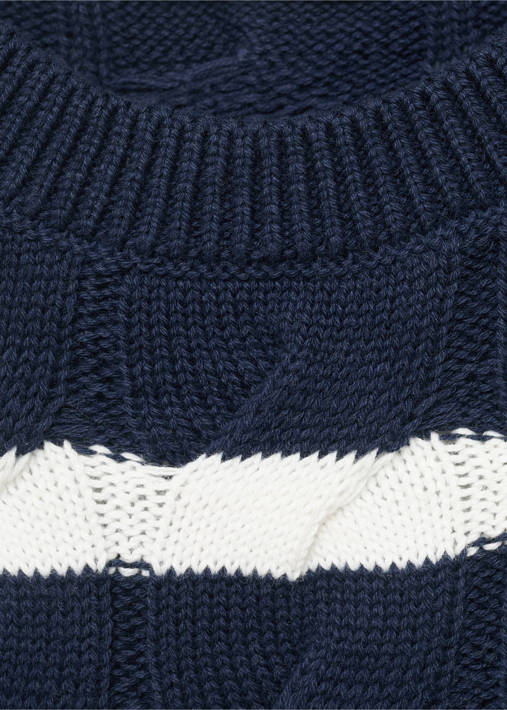 Chaleco punto trenzado - Detalle del artículo 8, Azul marino. Ref: 17063279-00.