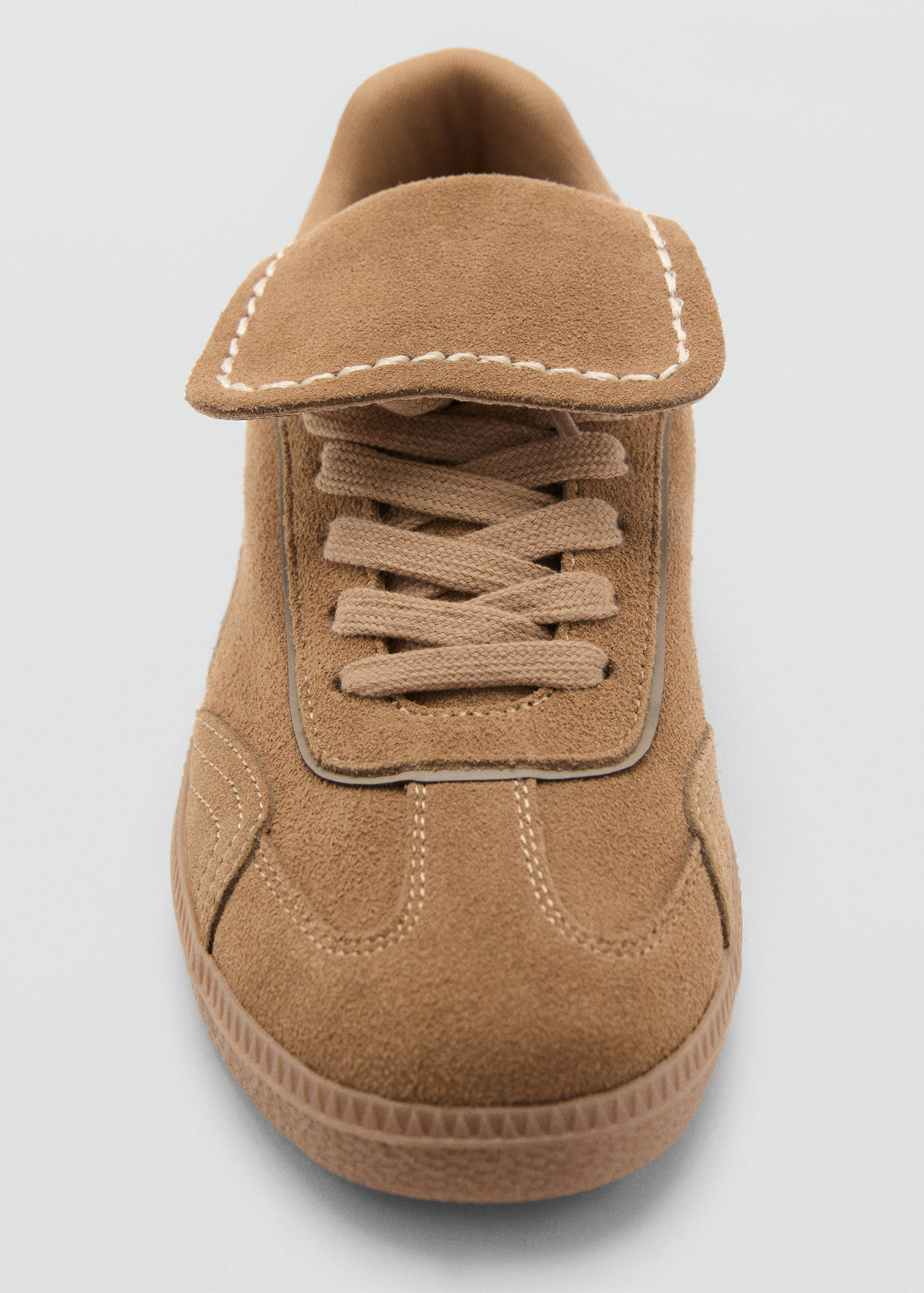 Кроссовки из комбинации кожи и спилка - Деталь изделия 4