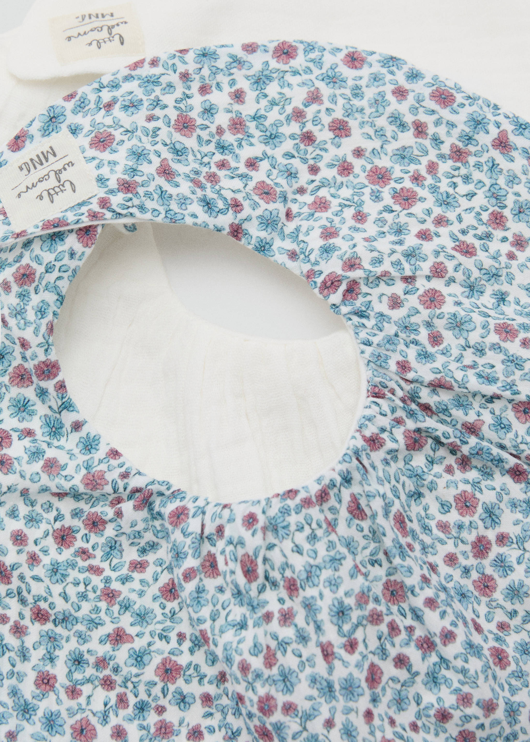 Balení 2 bryndáčků - Detail zboží 1