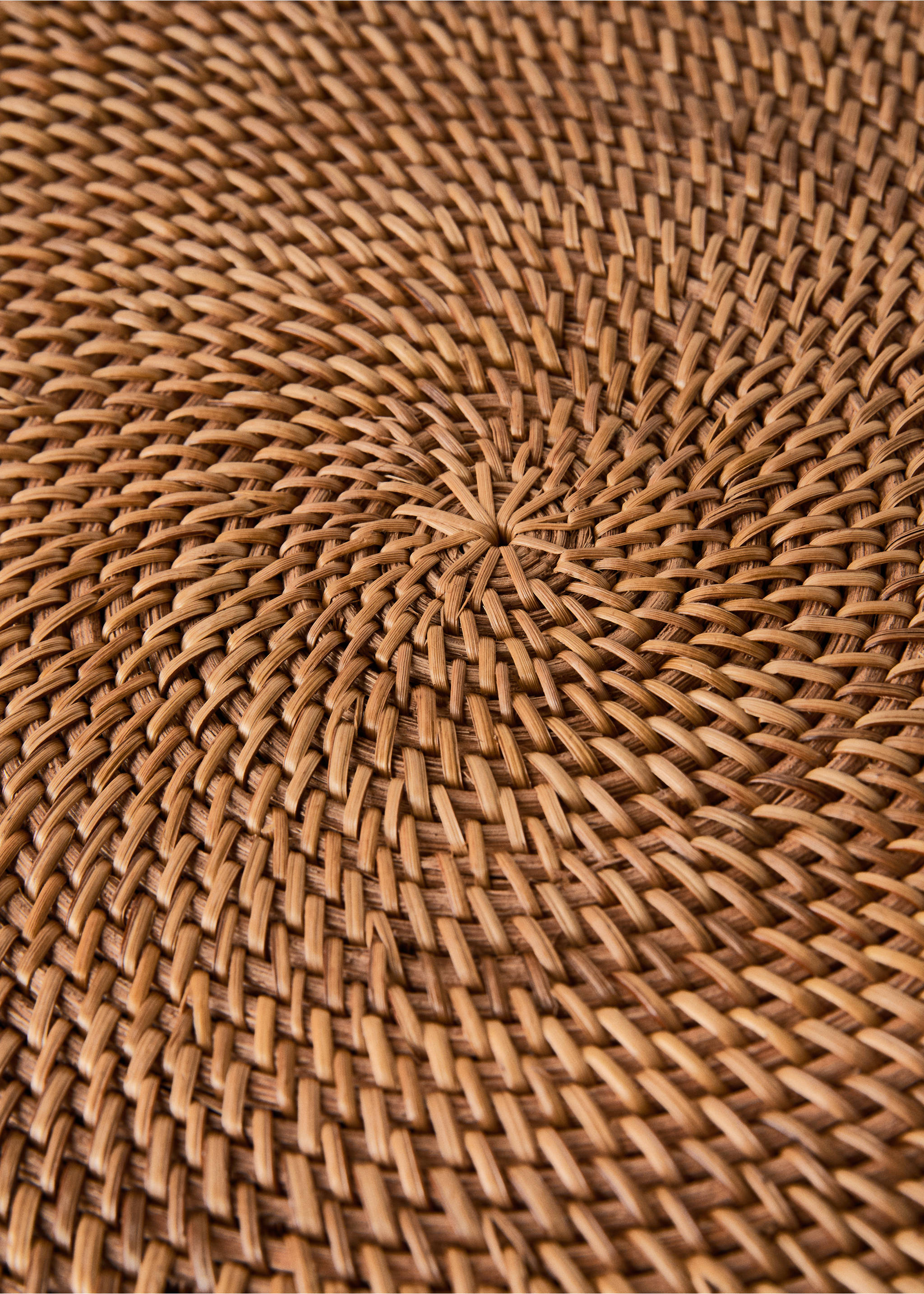 Round rattan placemat - Details of the article 2, Brown. Ref: 17063320-00.