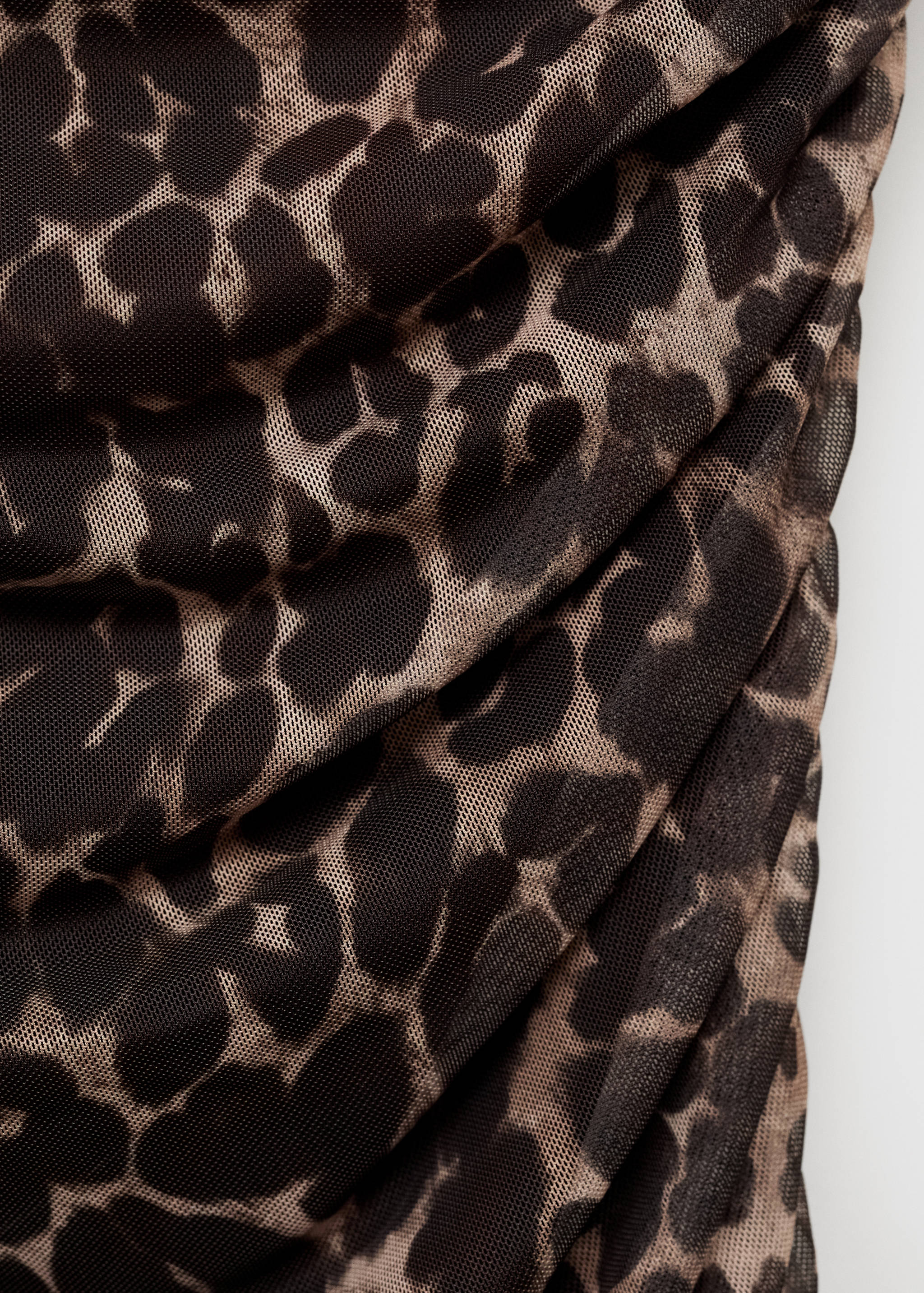 Asymmetrical leopard-print top - Details of the article 0