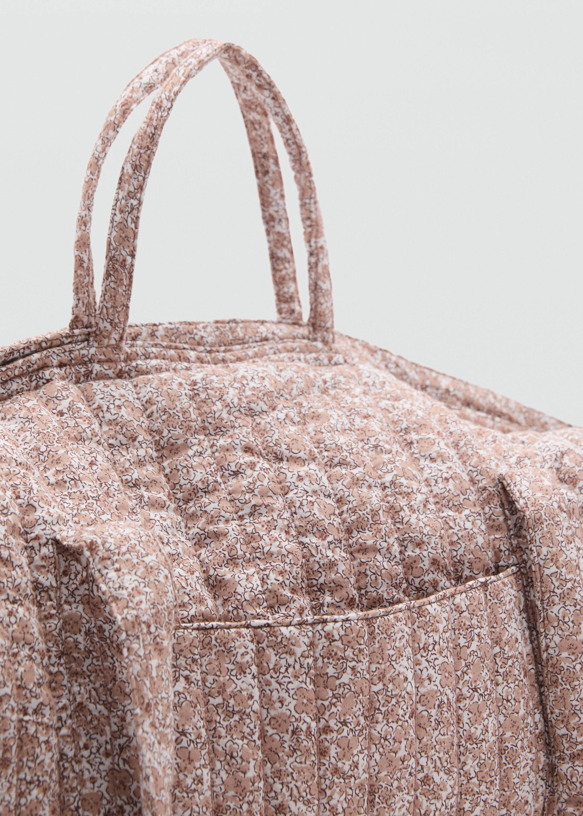 حقيبة أمومة بطبعة زهور - تفاصيل المنتج 2