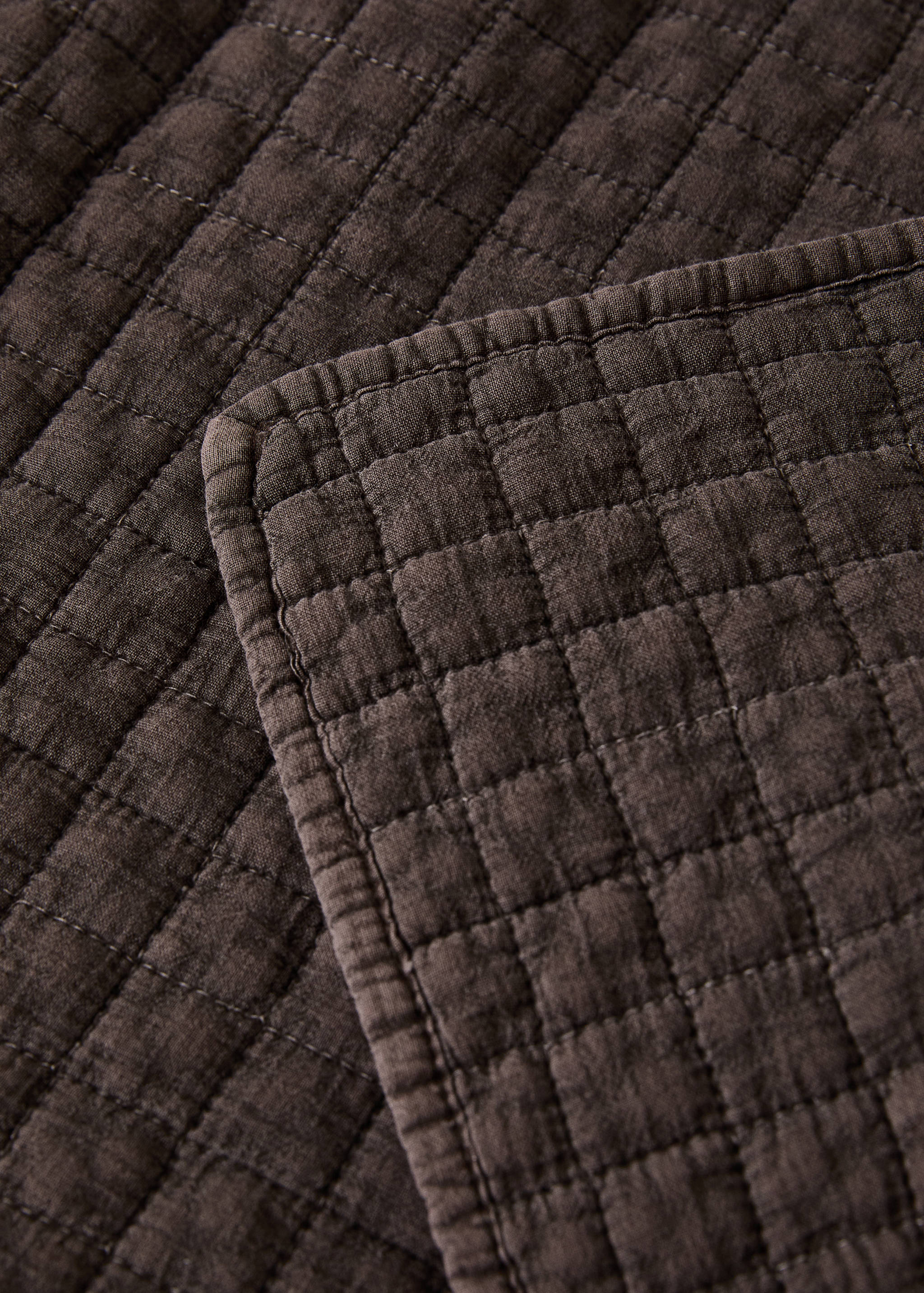 Narzuta bawełniana garment-dyed w kratę na łóżko 130/150 cm - Szczegóły artykułu 1