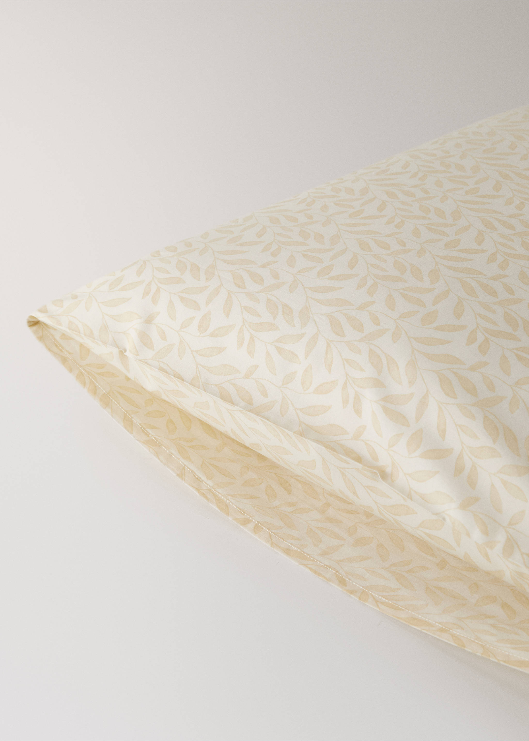 İki adet perkal pamuklu yaprak desenli yastık kılıfı 60x60 cm - Ürün detayı 2, Vanilya Rengi. Ref: 17063815-00.