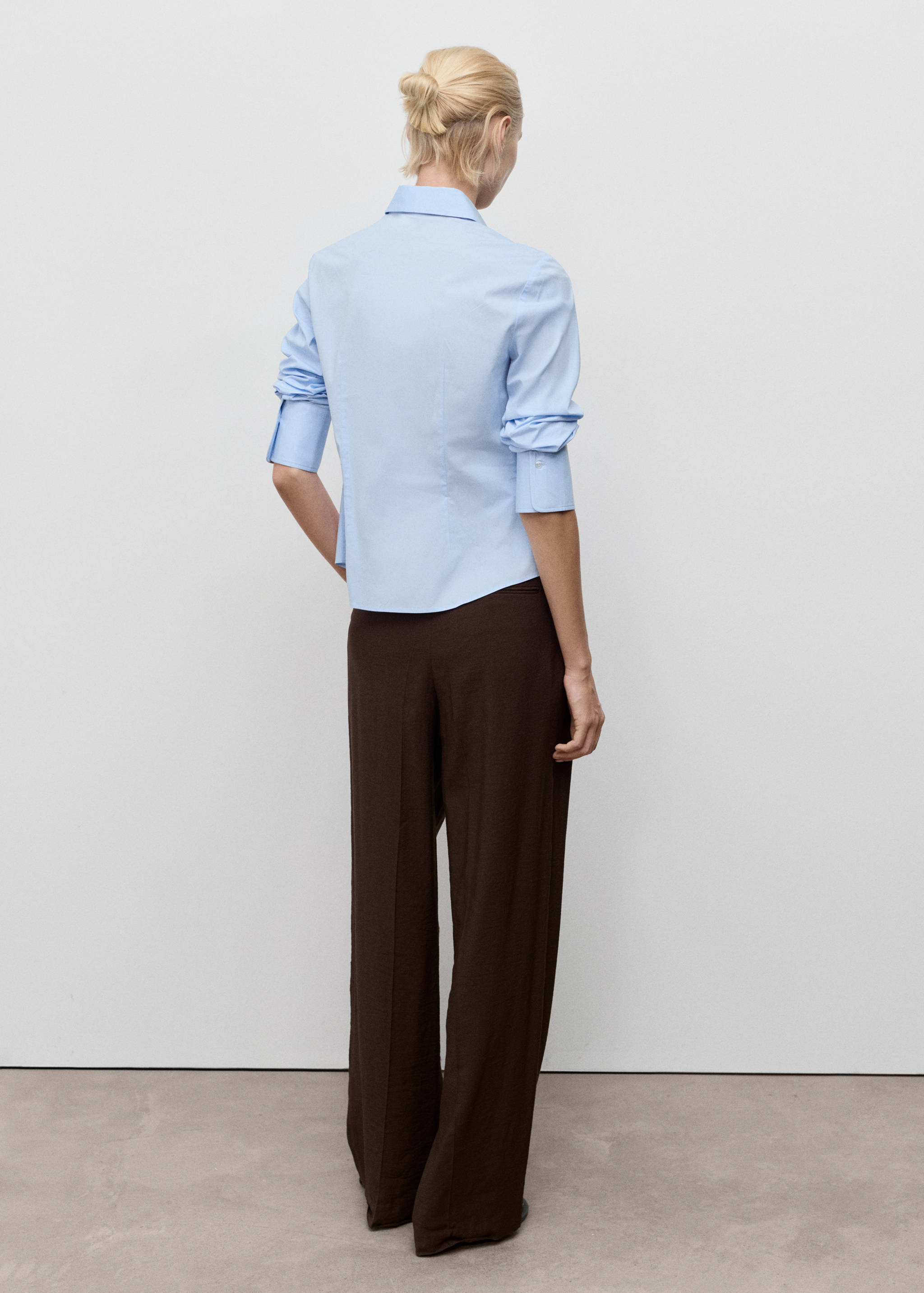Slim-fit poplin shirt - Reverse of the article