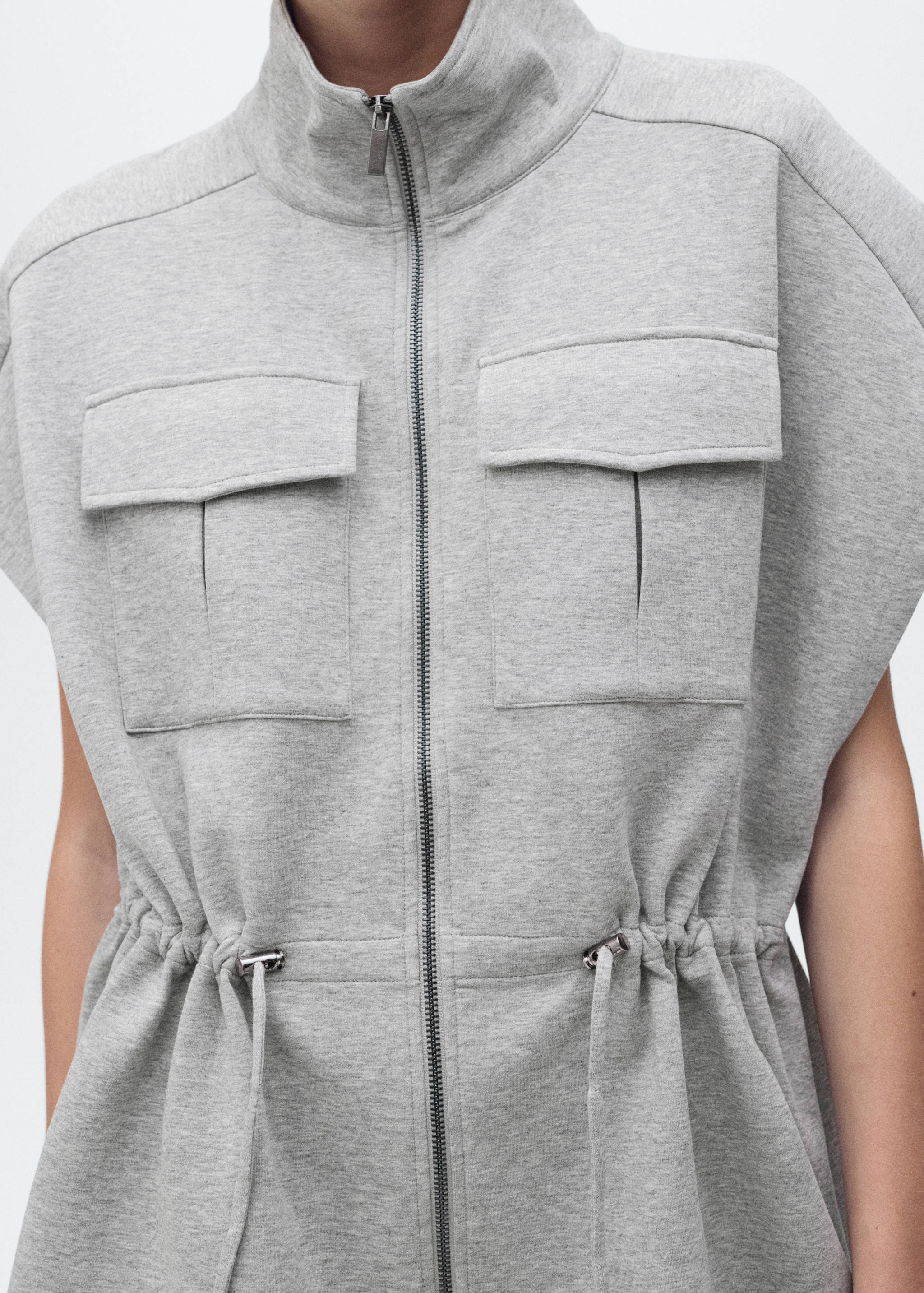 Short-sleeved jacket with adjustable waistband - Details of the article 6