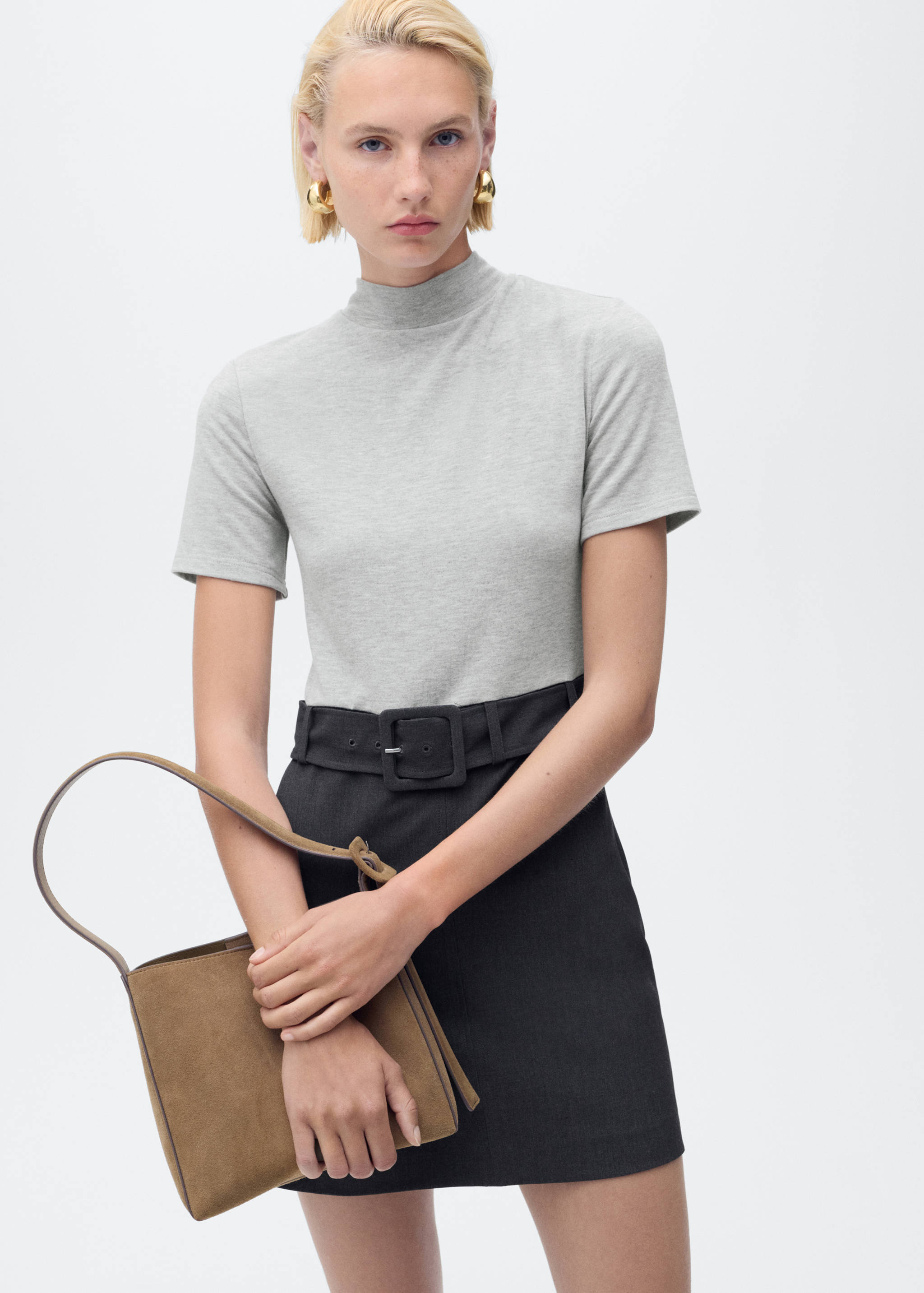 Φόρεμα συνδυασμός ζώνη - Μεσαίο πλάνο