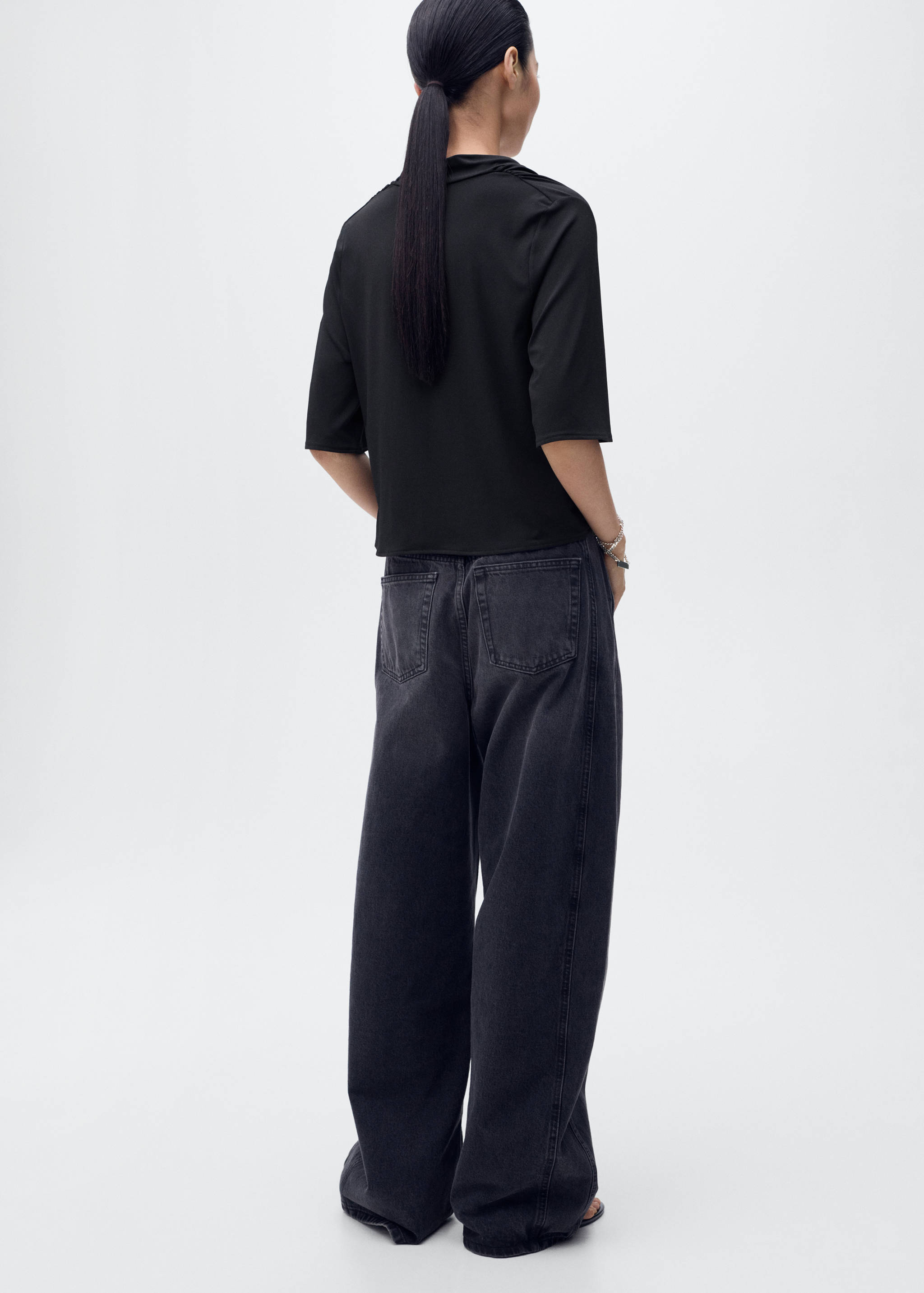 Draped neck top - Reverse of the article