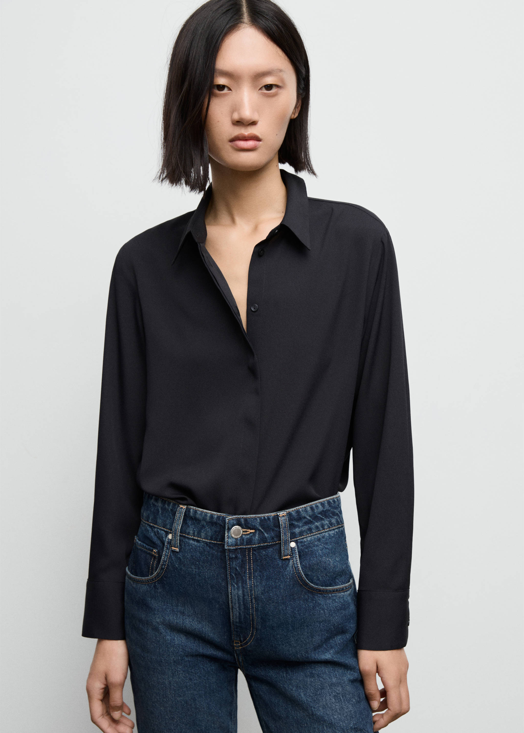 Fluid long-sleeved blouse - Medium plane