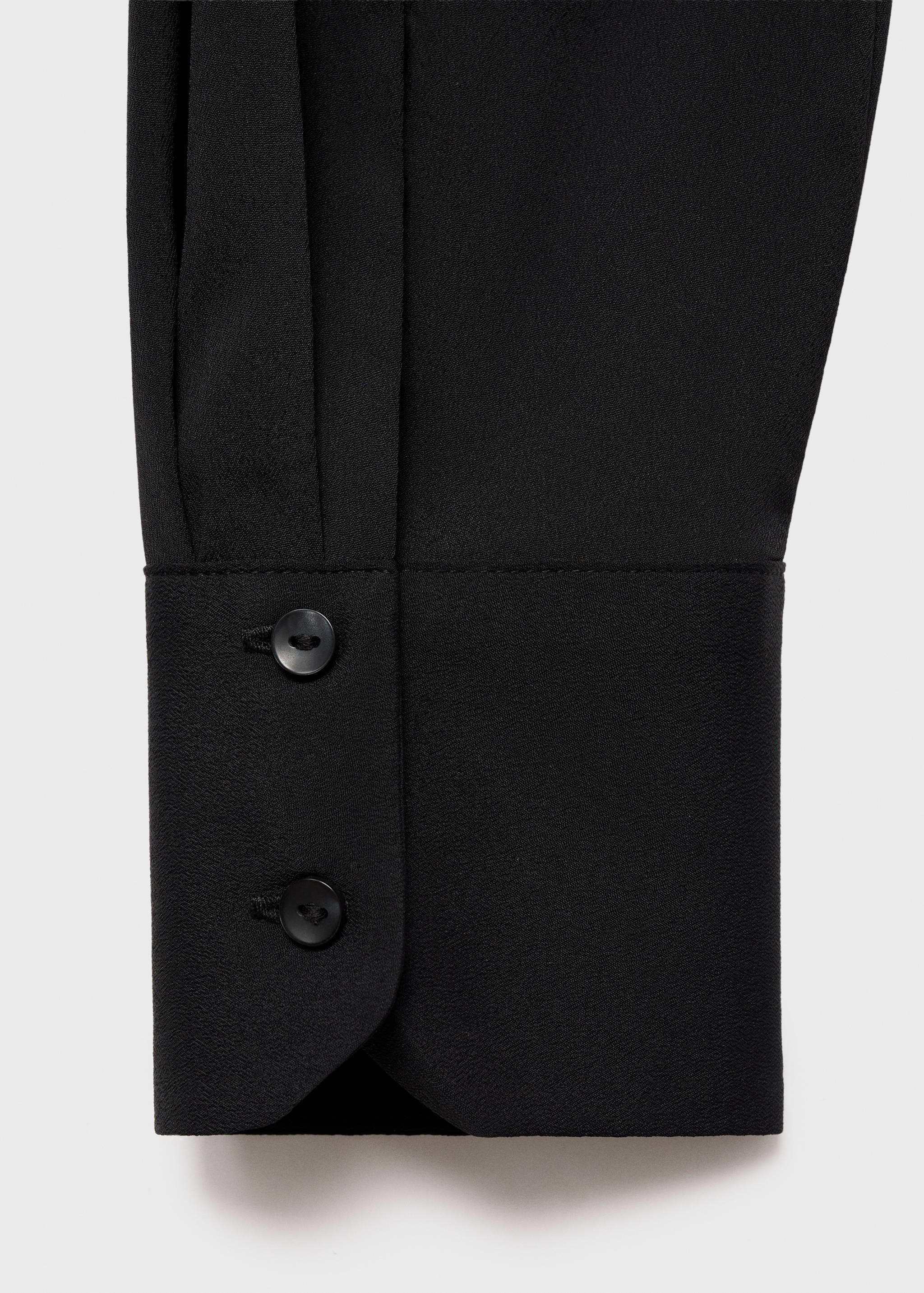 Fluid long-sleeved blouse - Details of the article 0