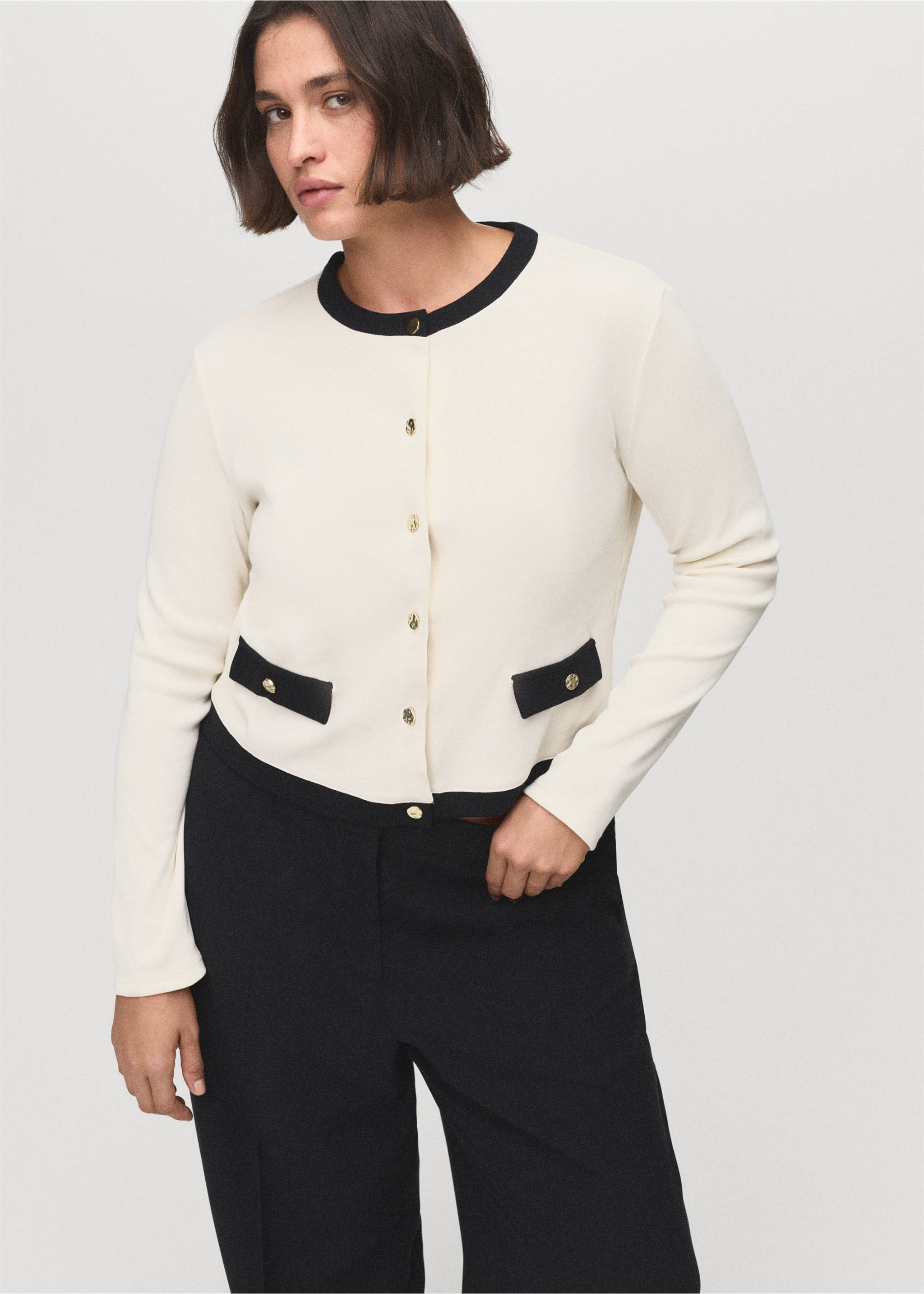 Contrasting cotton cardigan - Details of the article 5, Ecru. Ref: 17064082-00.