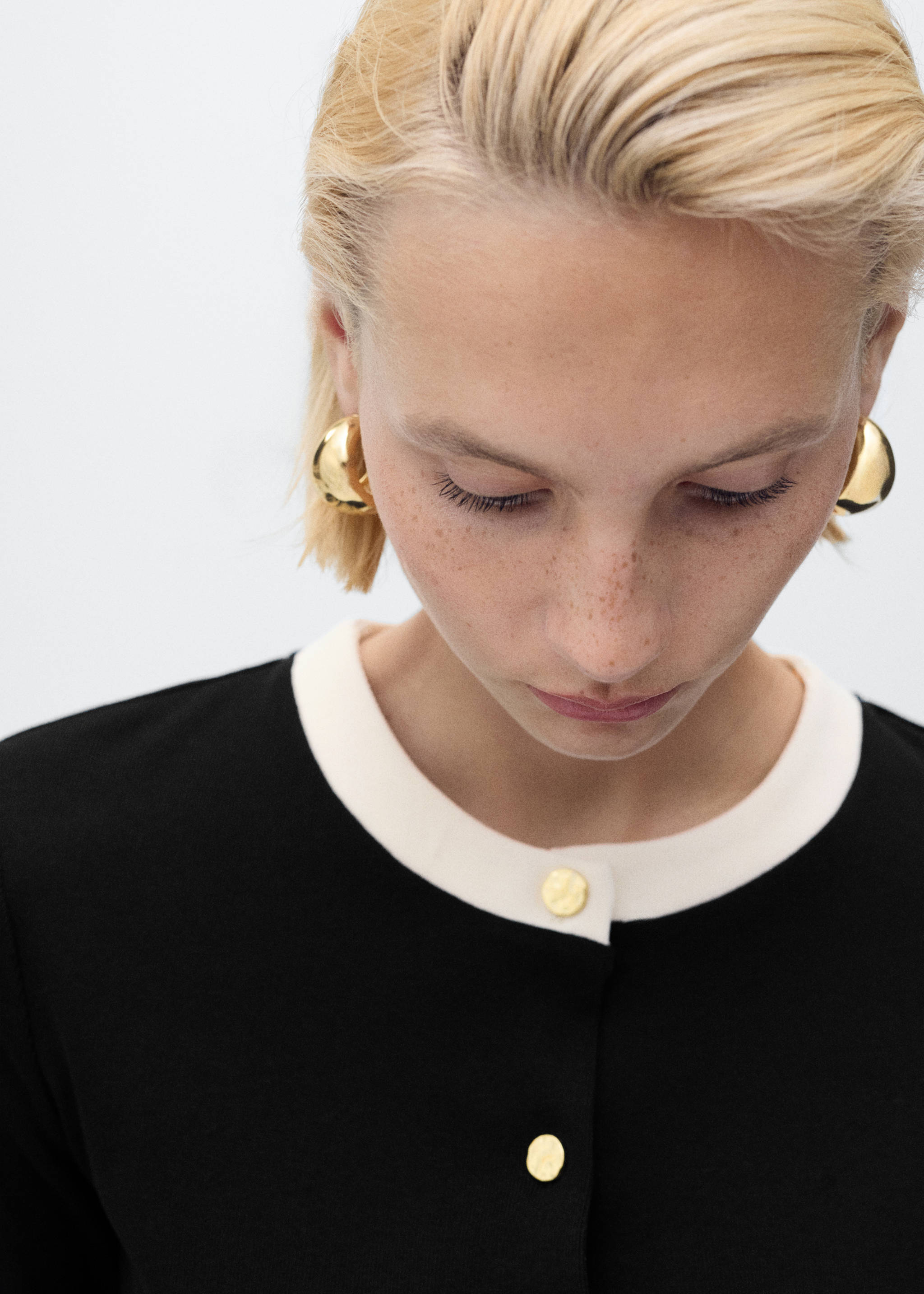 Contrasting cotton cardigan - Details of the article 1