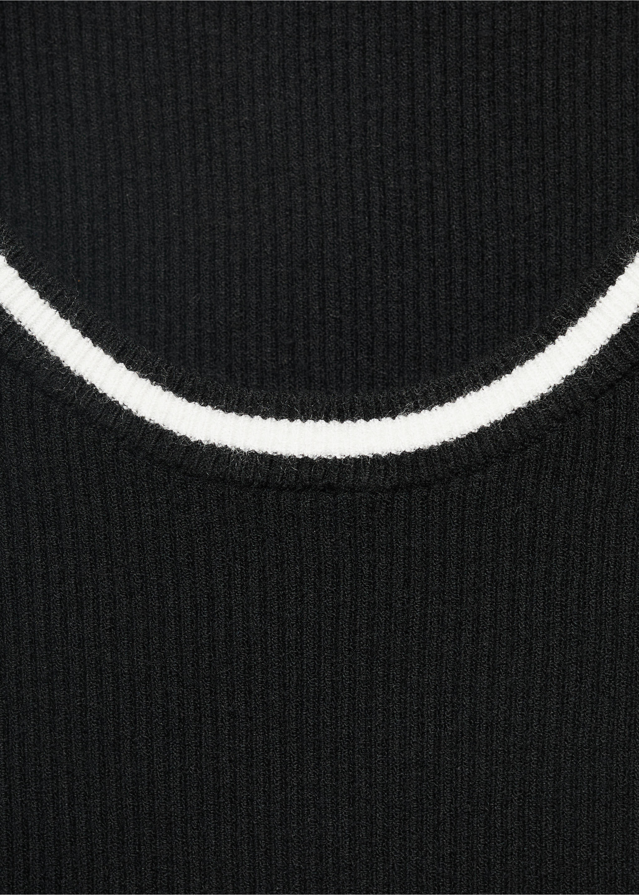 Top punto detalles contraste - Detalle del artículo 0, Negro. Ref: 17064083-00.