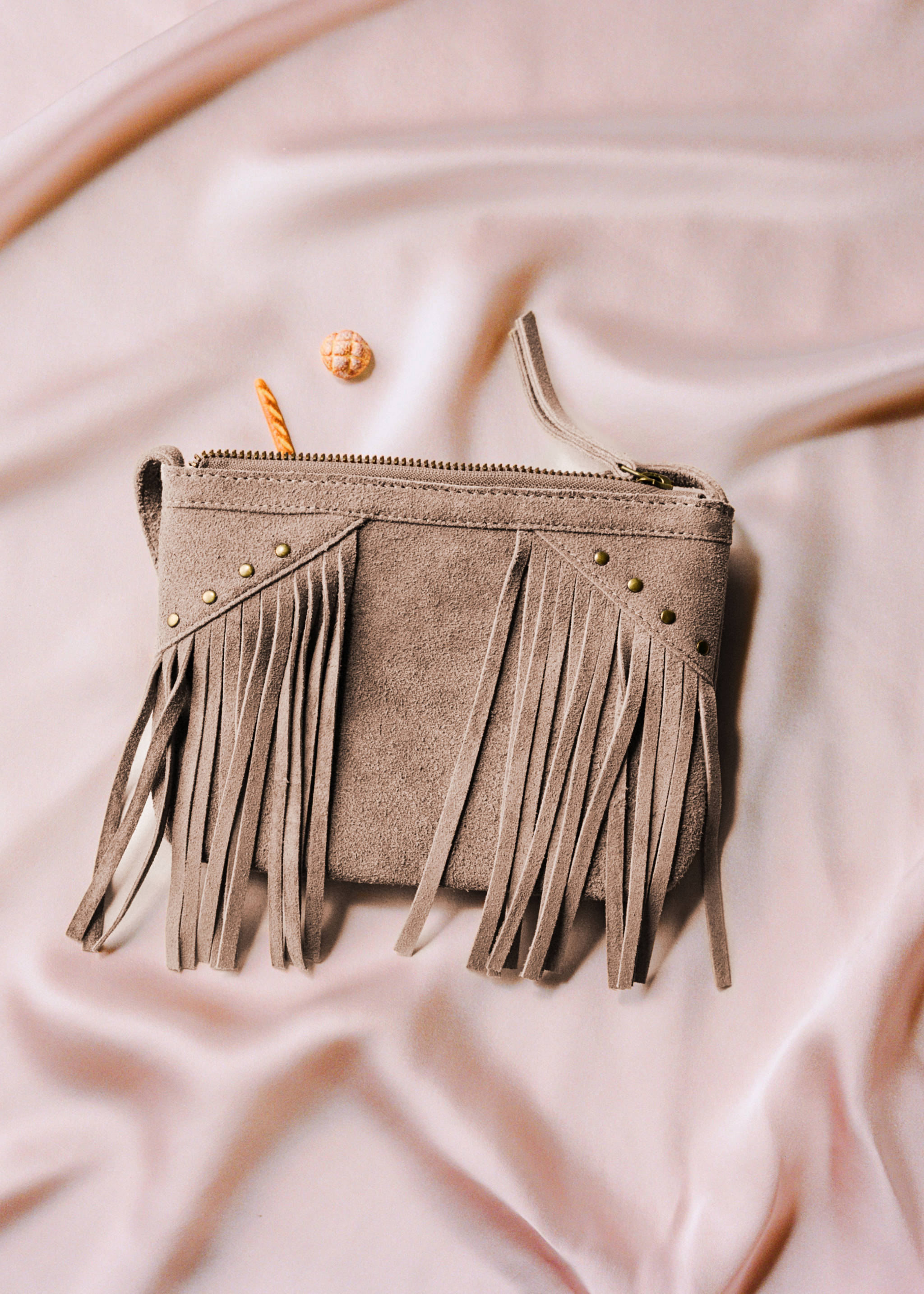 Leather fringes bag - Details of the article 5