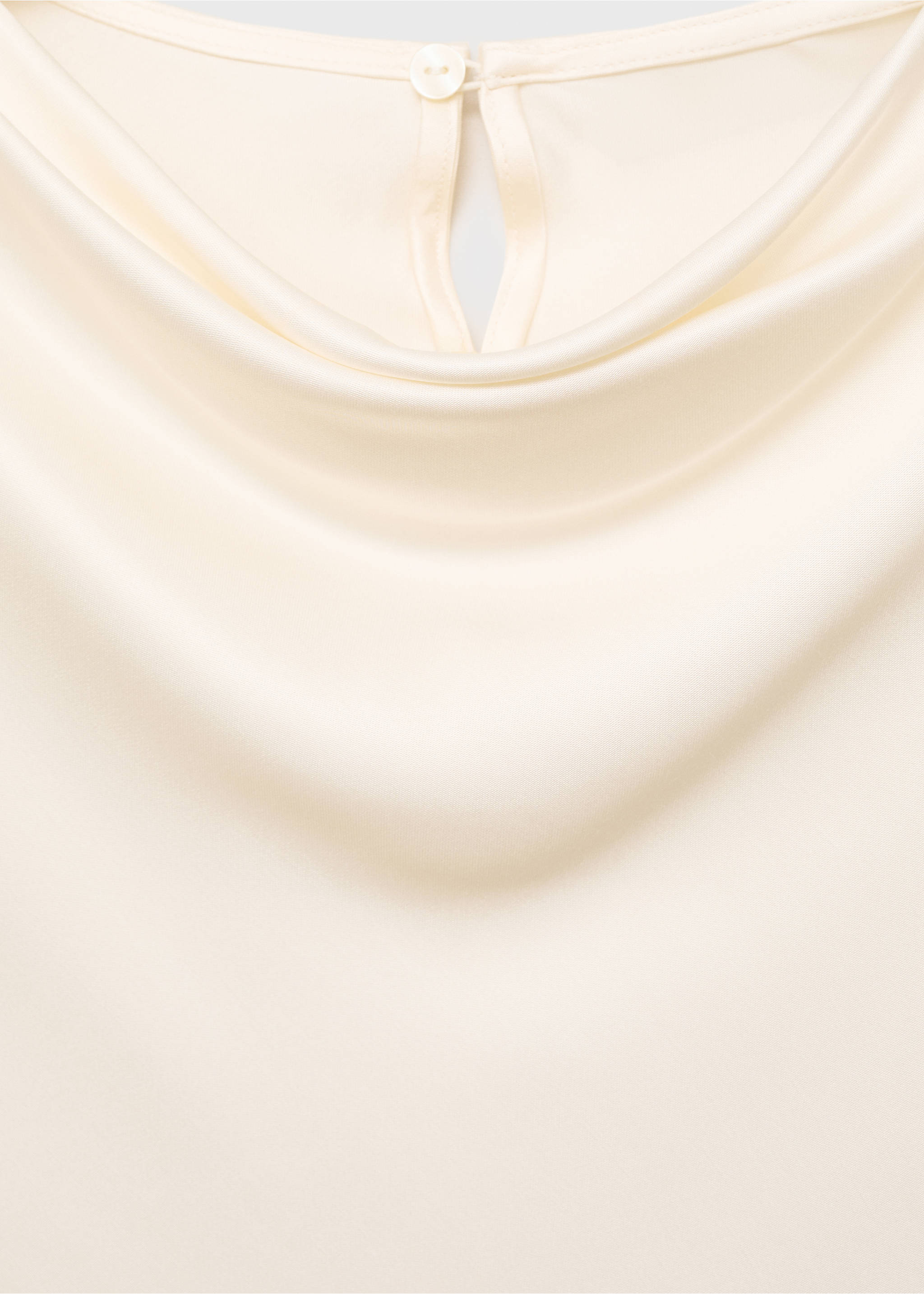 Blouse satin col bénitier - Détail de l'article 8, Écru. Ref: 17064092-00.