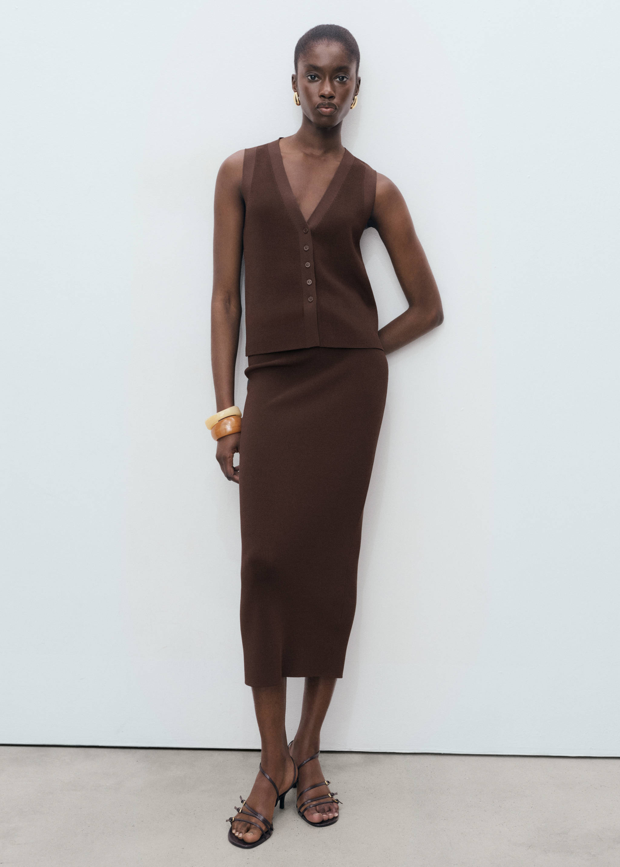 Fine-knit vest - General plane