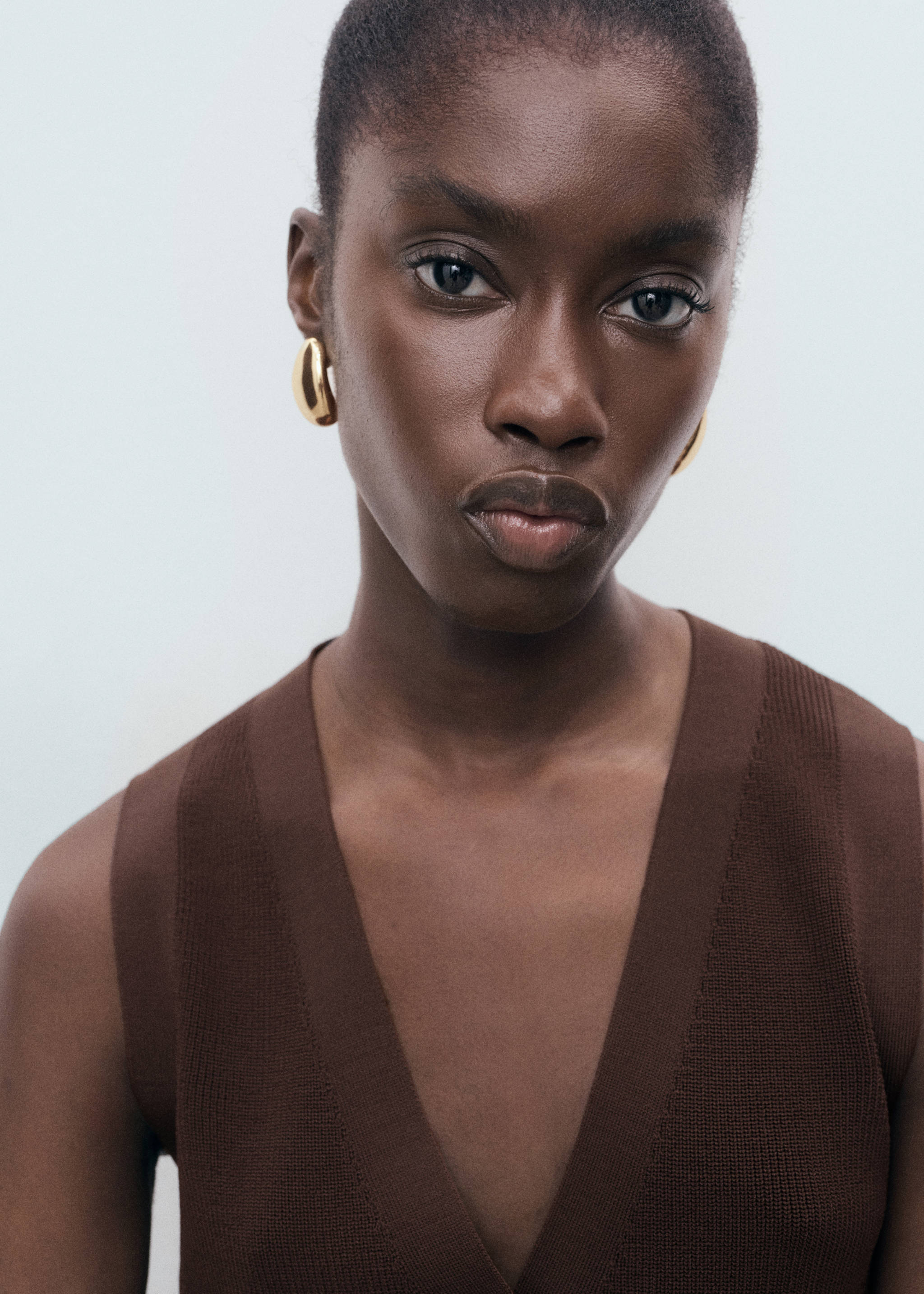 Fine-knit vest - Details of the article 1